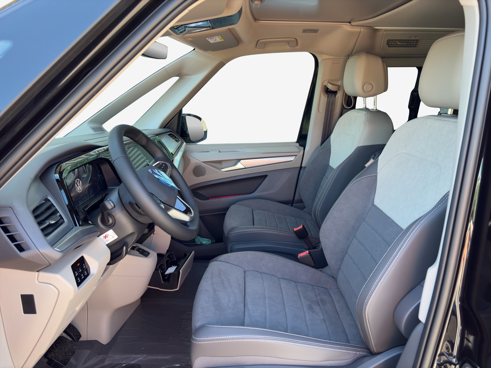 VW California eHybrid Ocean 4Motion-image-7