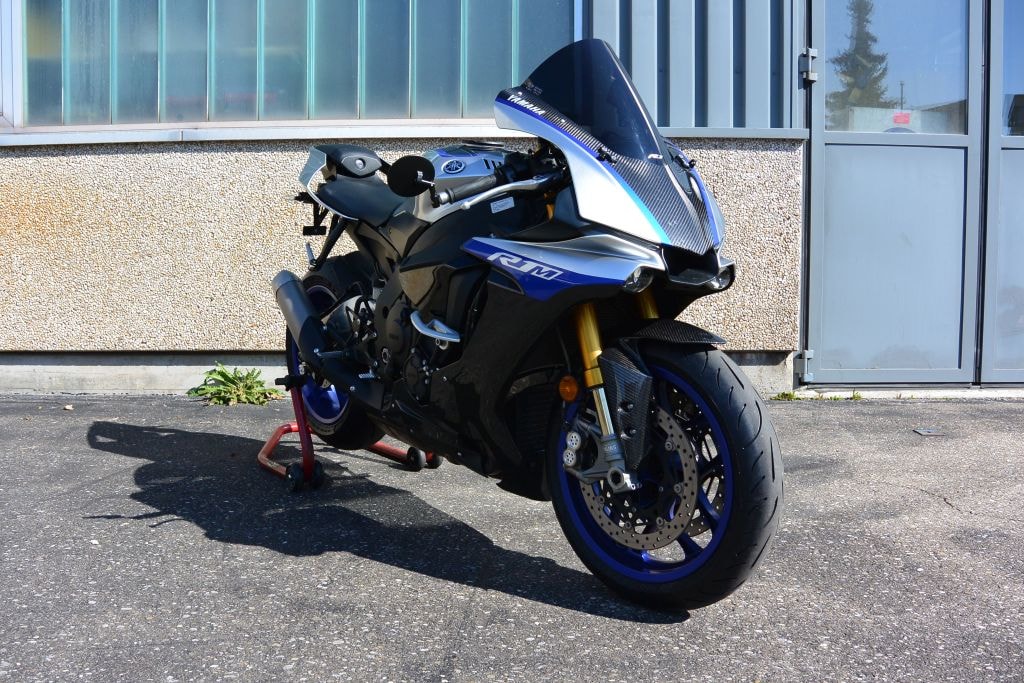 YAMAHA YZF-R1 M ABS-image-5