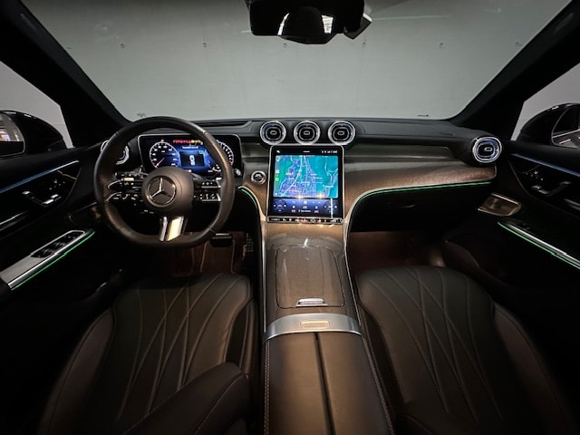 MERCEDES-BENZ GLC 400 e 4Matic 9G-Tronic-image-8