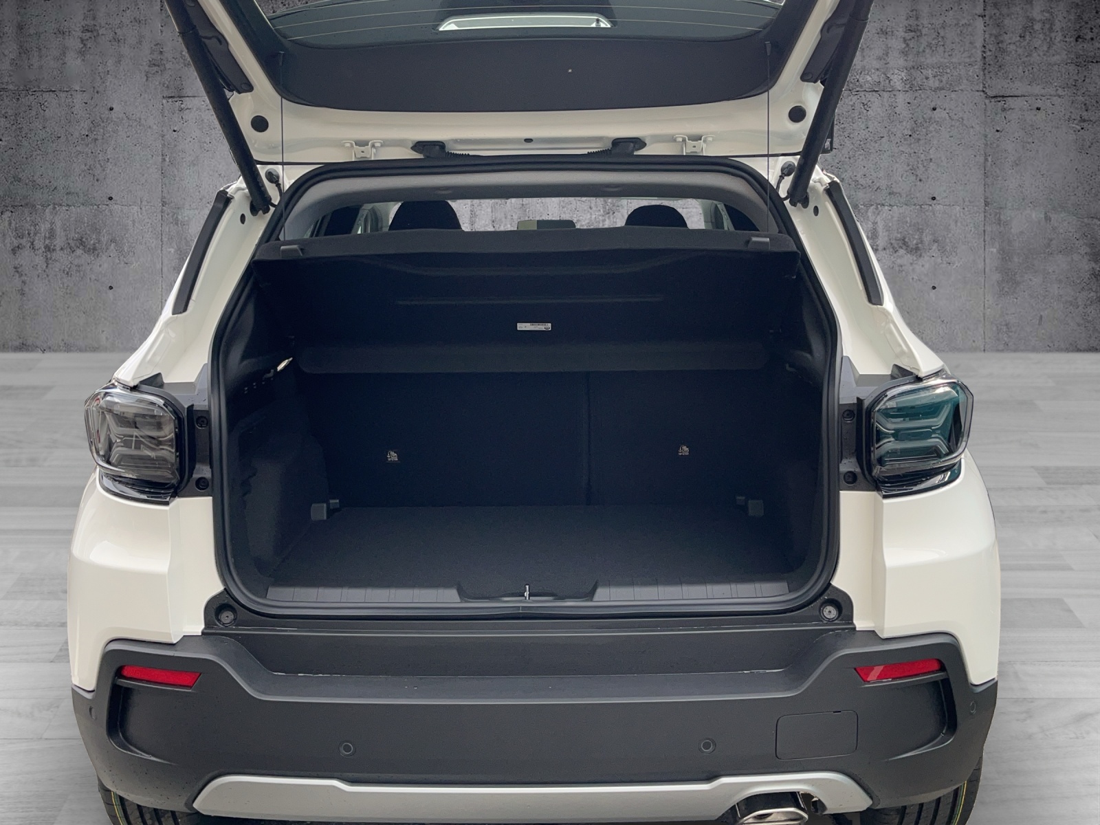 JEEP Avenger 1.2 MHEV Swiss Altitude-image-14