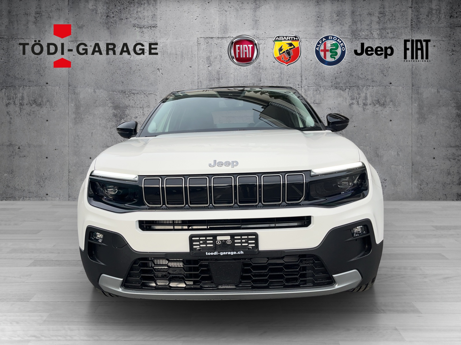 JEEP Avenger 1.2 MHEV Swiss Altitude-showroom-element-1