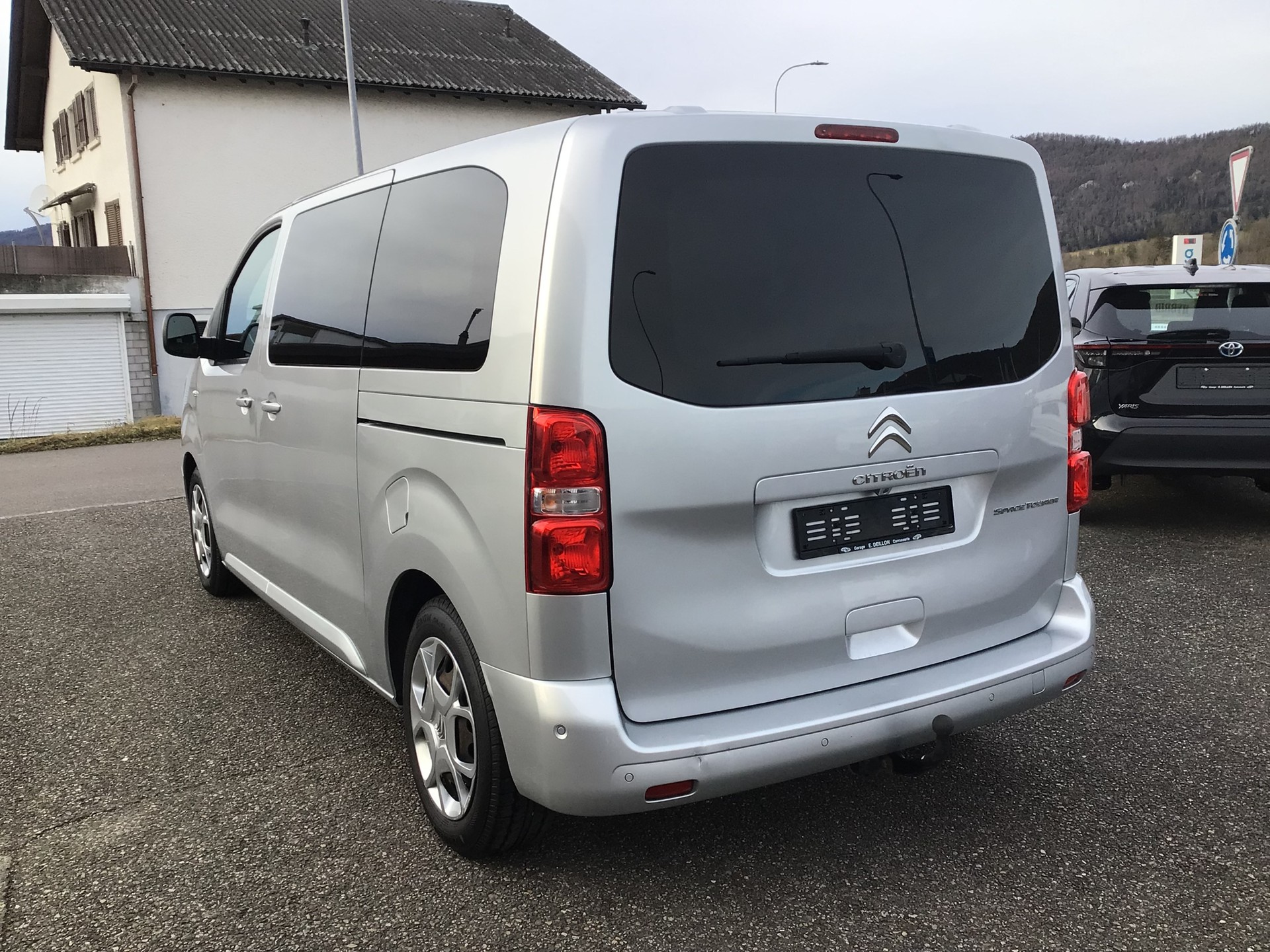 CITROEN Spacetourer 2.0 BlueHDi Feel M EAT-image-5