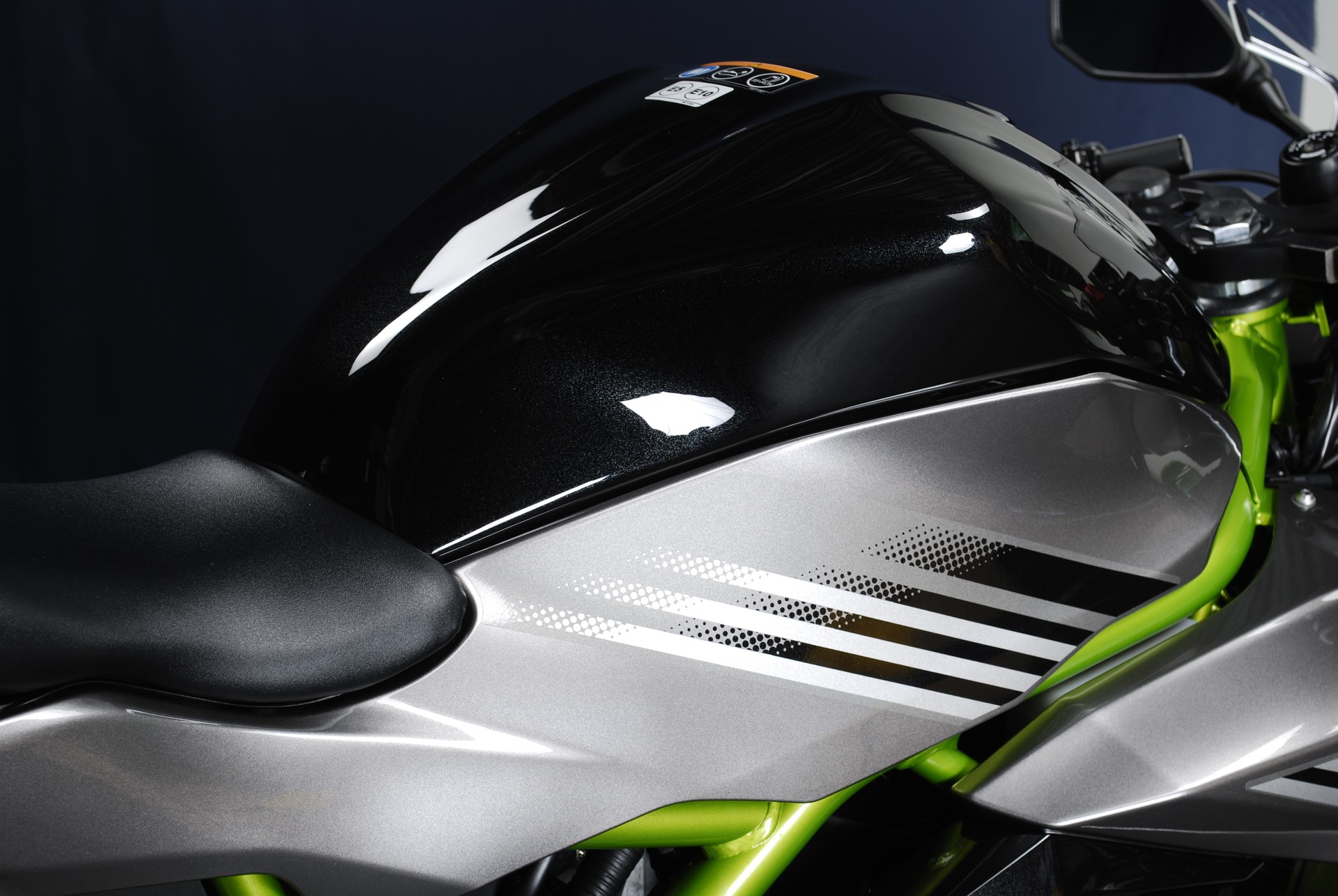KAWASAKI NINJA 125 MY26-image-2