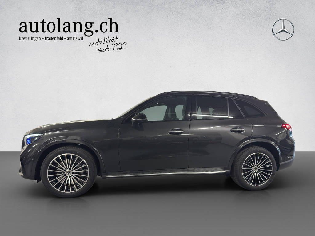 MERCEDES-BENZ GLC 300 AMG Line 4Matic-showroom-element-1