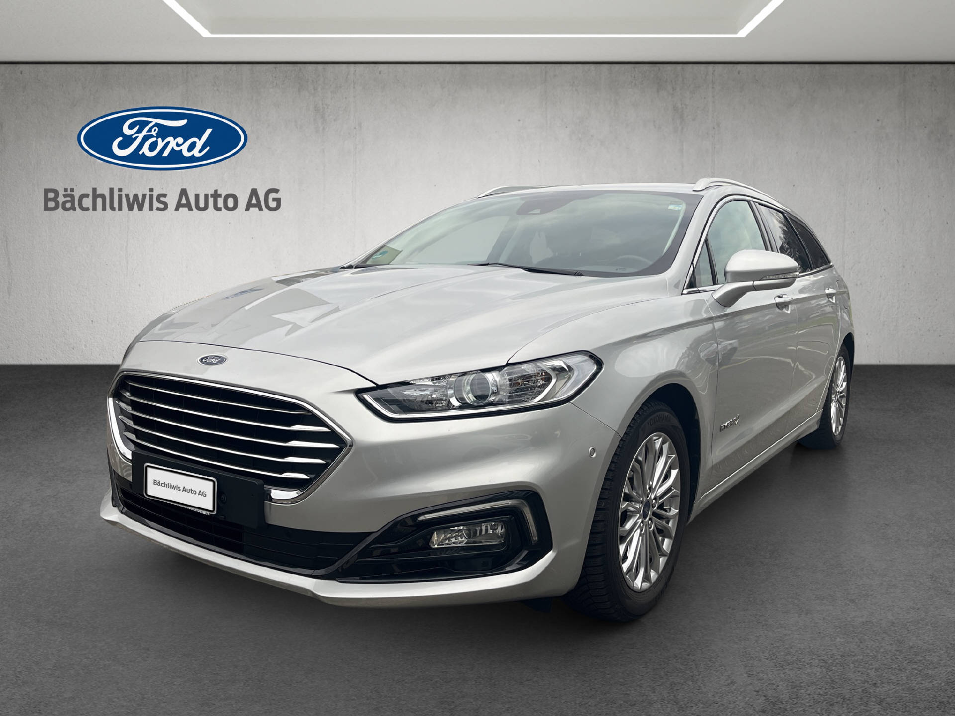 FORD Mondeo Station Wagon 2.0 HEV 187 Titanium