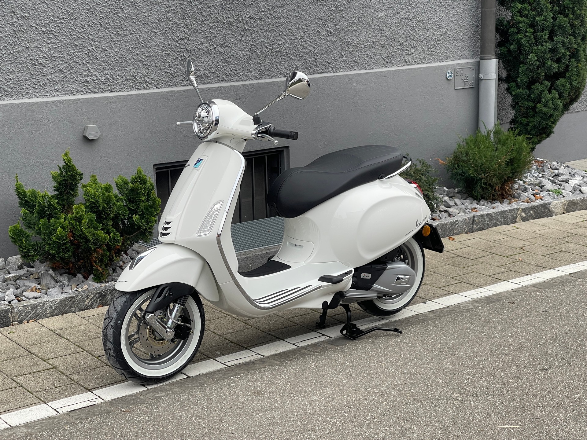 PIAGGIO Vespa 125 Primavera E5+-image-9