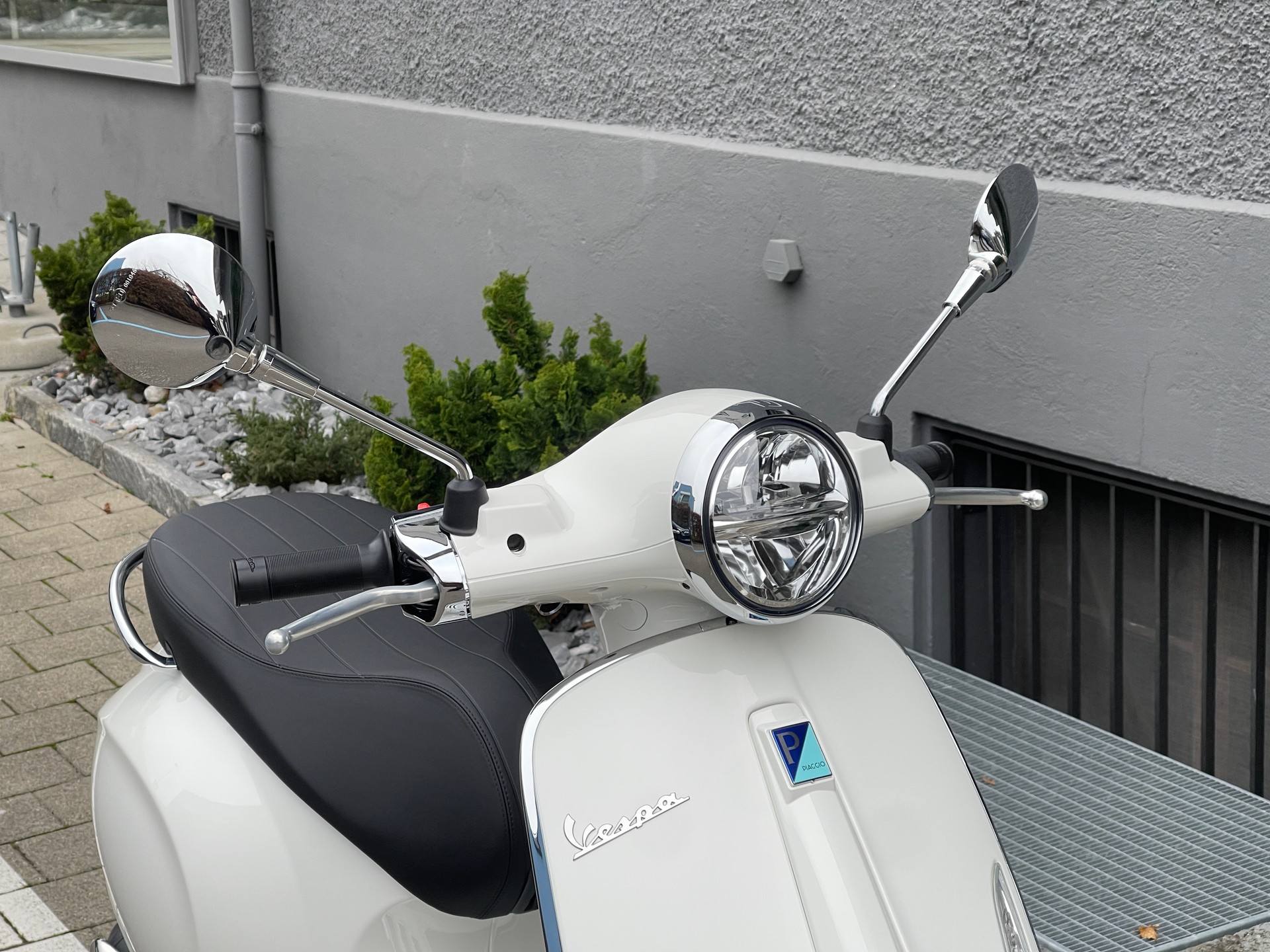 PIAGGIO Vespa 125 Primavera E5+-image-12
