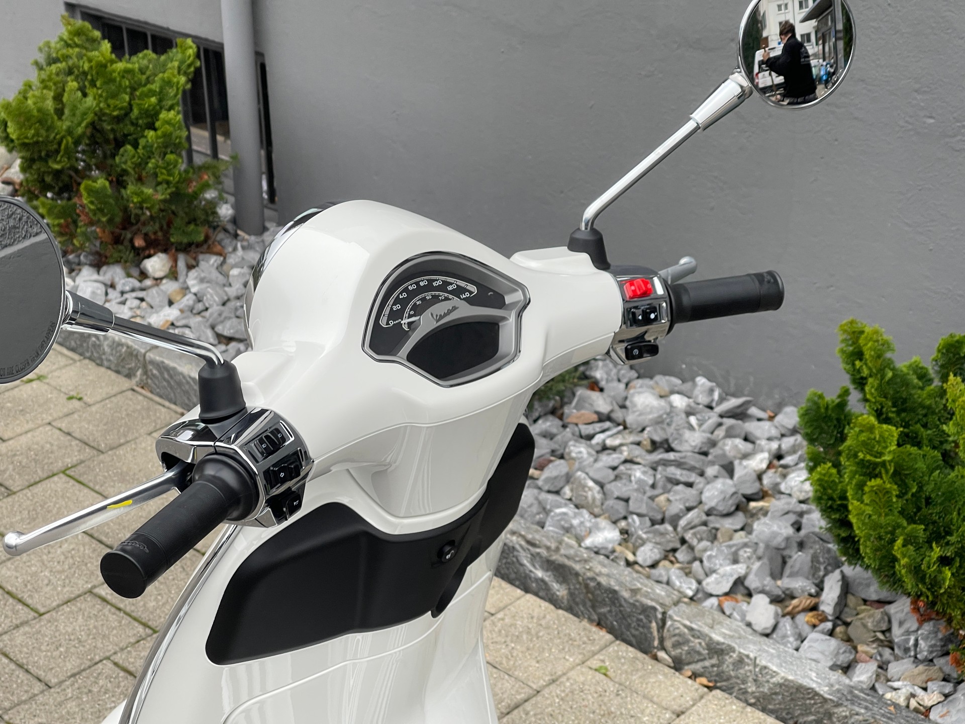 PIAGGIO Vespa 125 Primavera E5+-image-5