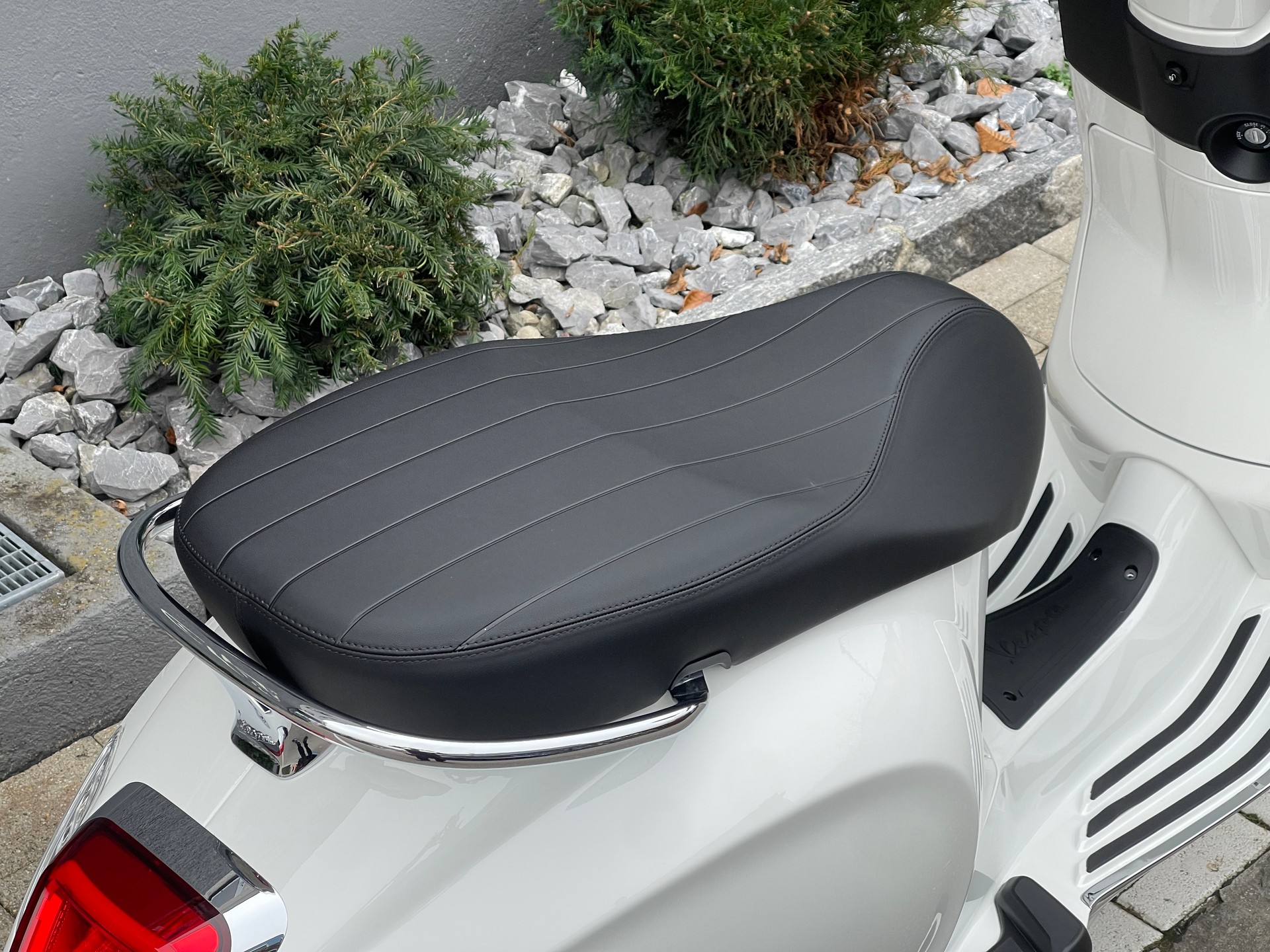 PIAGGIO Vespa 125 Primavera E5+-image-14
