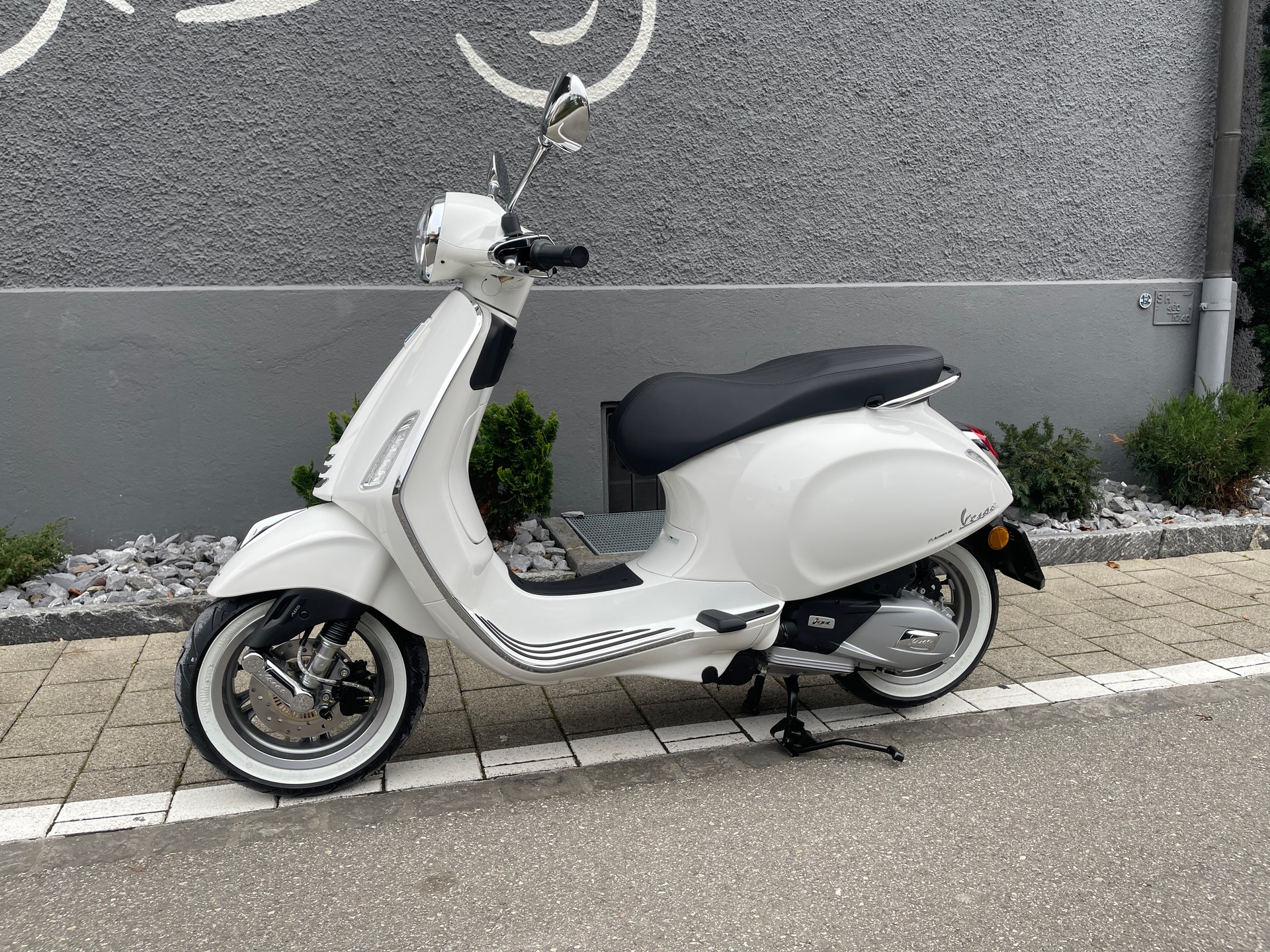 PIAGGIO Vespa 125 Primavera E5+-image-6