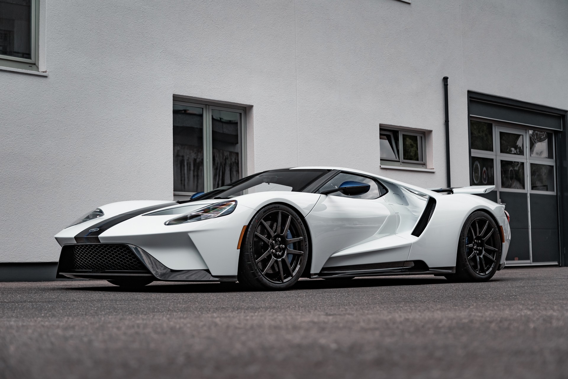 FORD GT Carbon Series-showroom-element-3