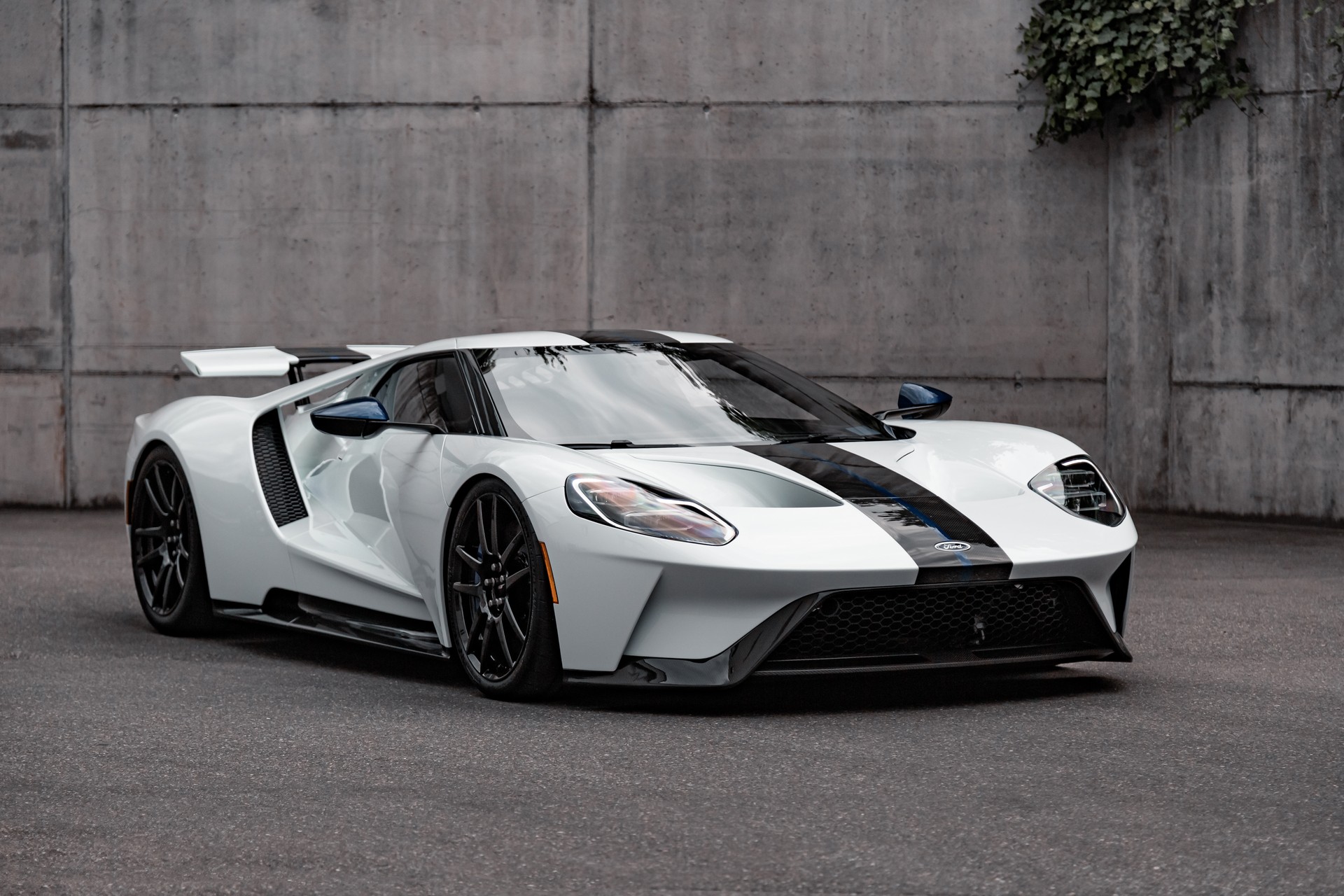 FORD GT Carbon Series-image-12