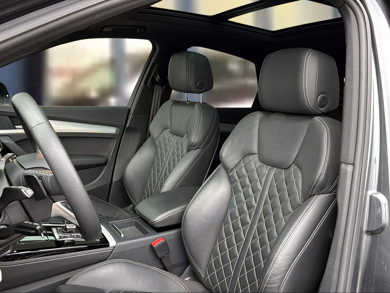 AUDI Q5 Sportback 50 TFSI e PHEV S line quattro S-tronic Daytonagrau Perleffekt-image-7