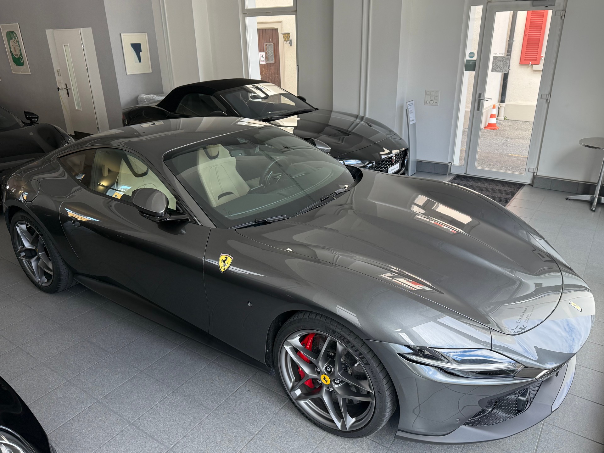FERRARI Roma 3.9 V8 T-image-4