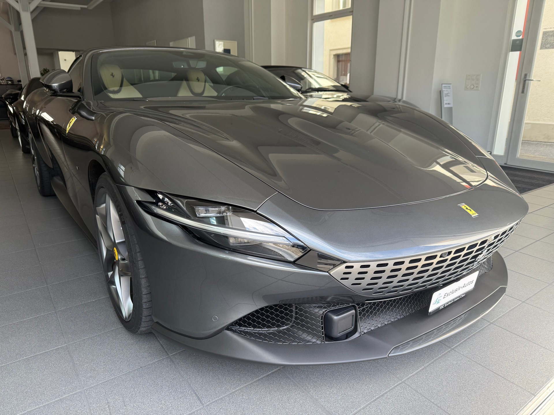 FERRARI Roma 3.9 V8 T