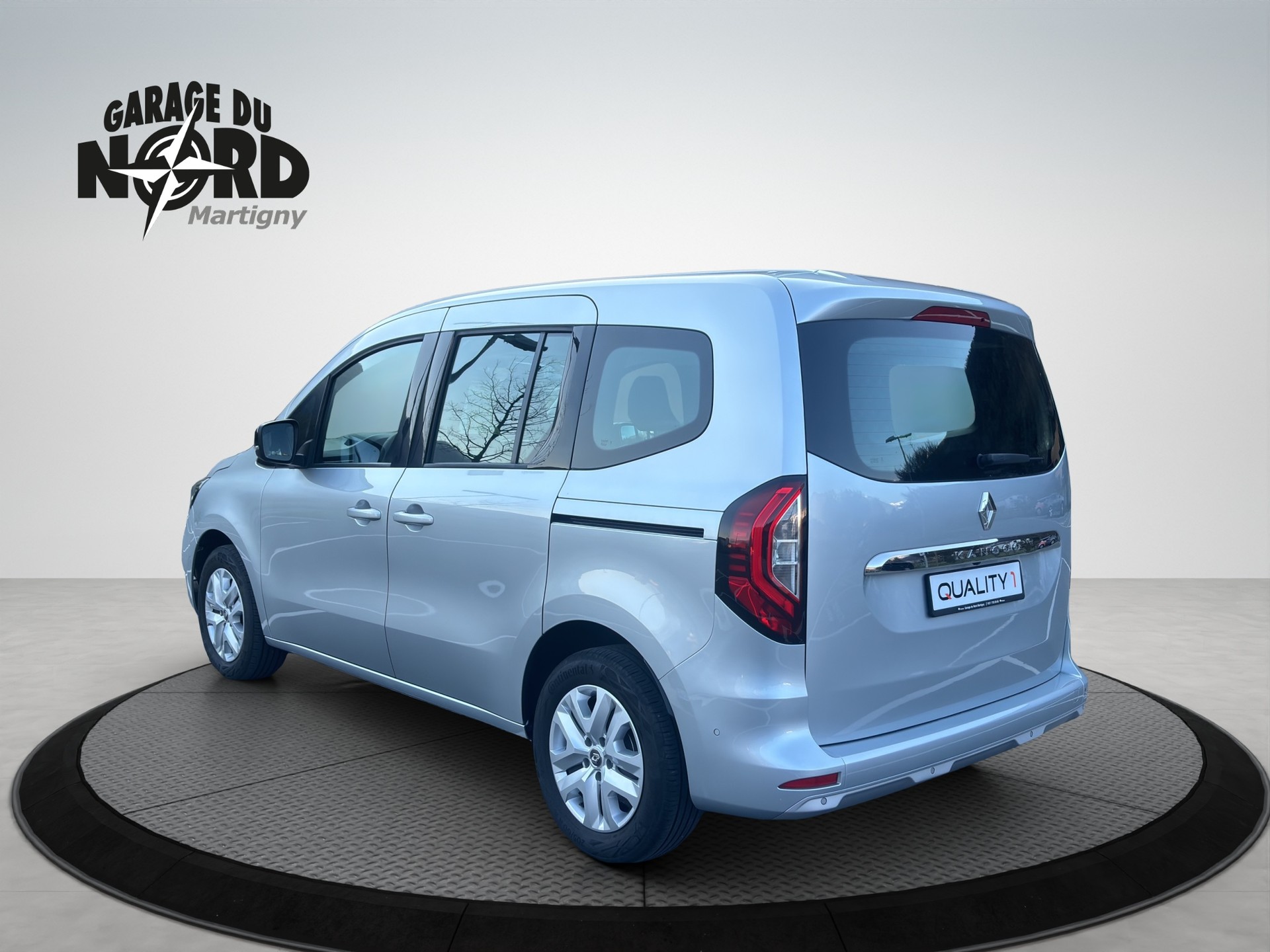 RENAULT Kangoo 1.3 TCe 130 PF Edition One-showroom-element-3