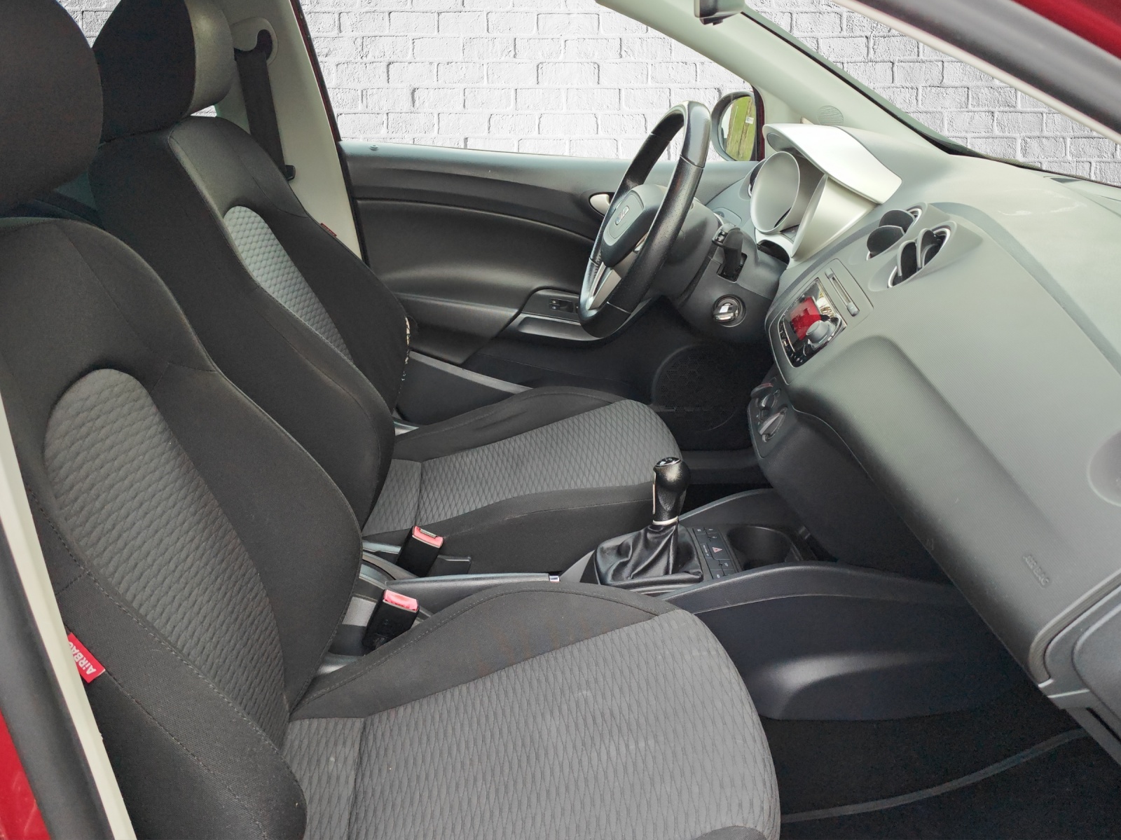 SEAT Ibiza ST 1.2 TSI Sport Eco Tech-image-15