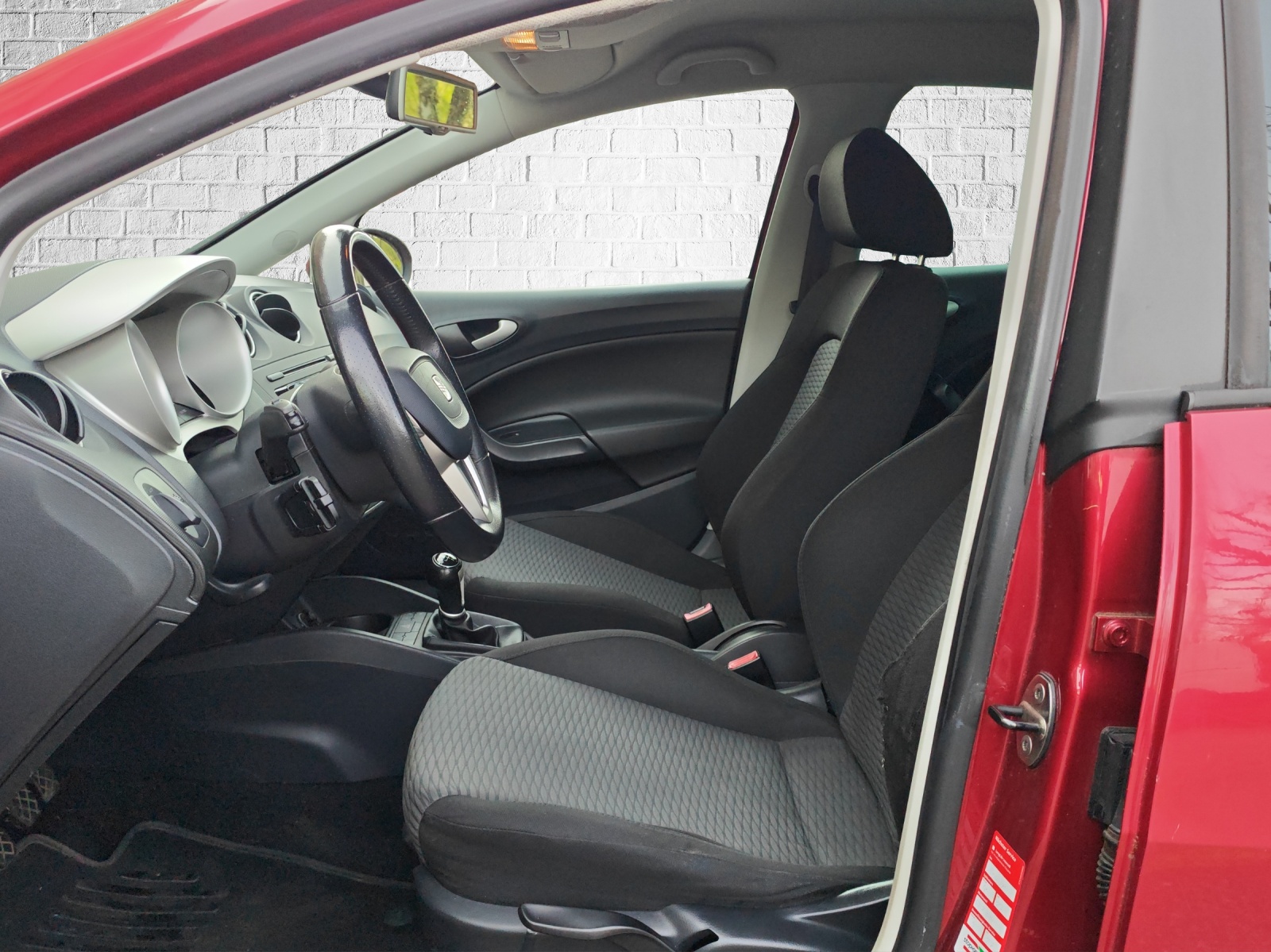 SEAT Ibiza ST 1.2 TSI Sport Eco Tech-image-8