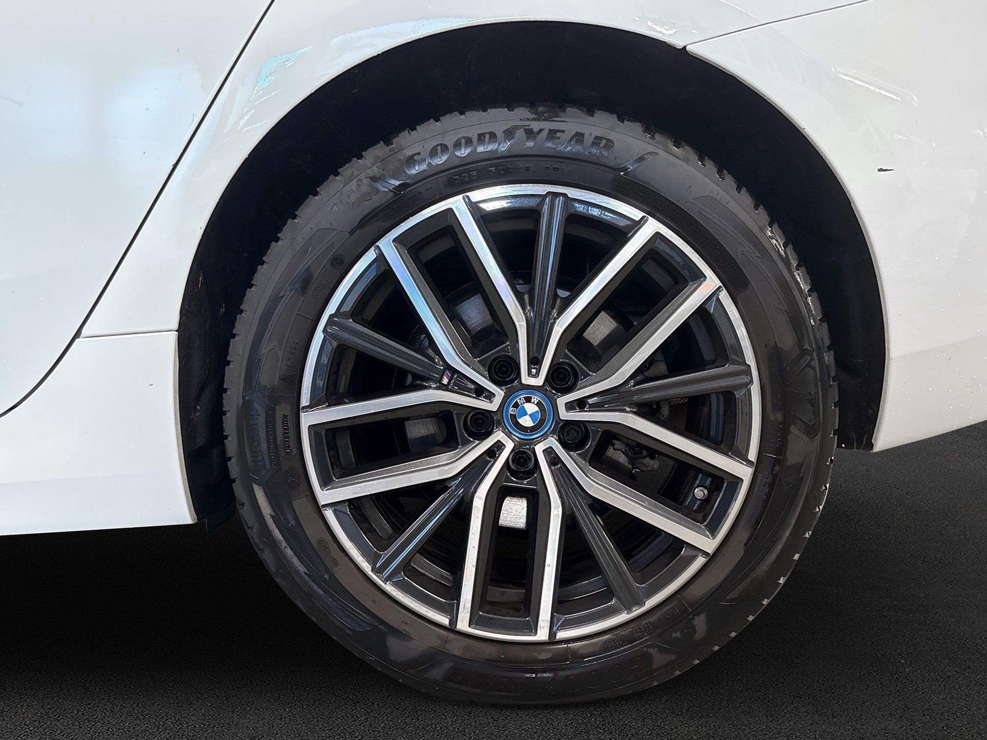 BMW 225e xDrive Active Tourer M Sport-image-8
