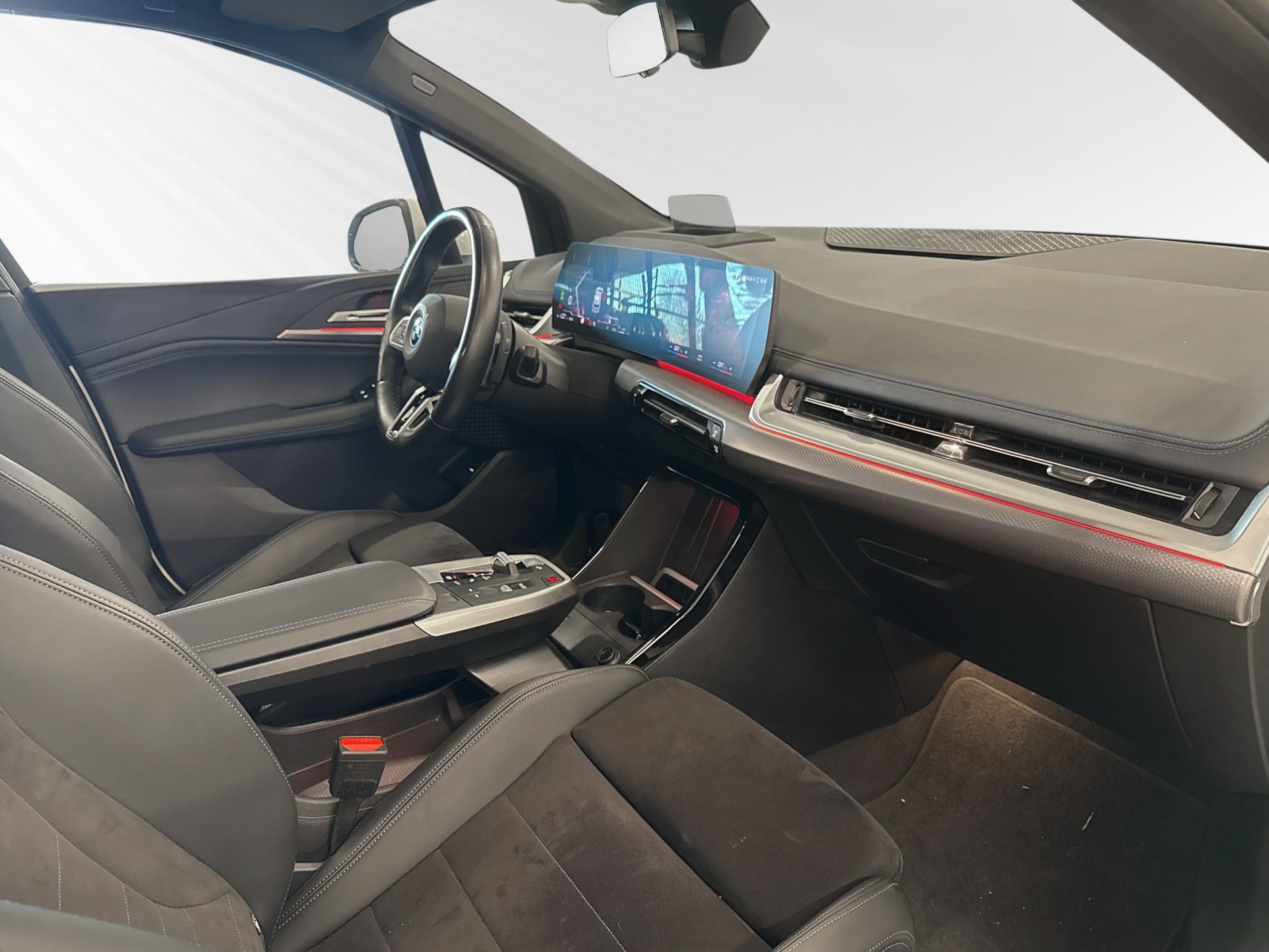 BMW 225e xDrive Active Tourer M Sport-image-4