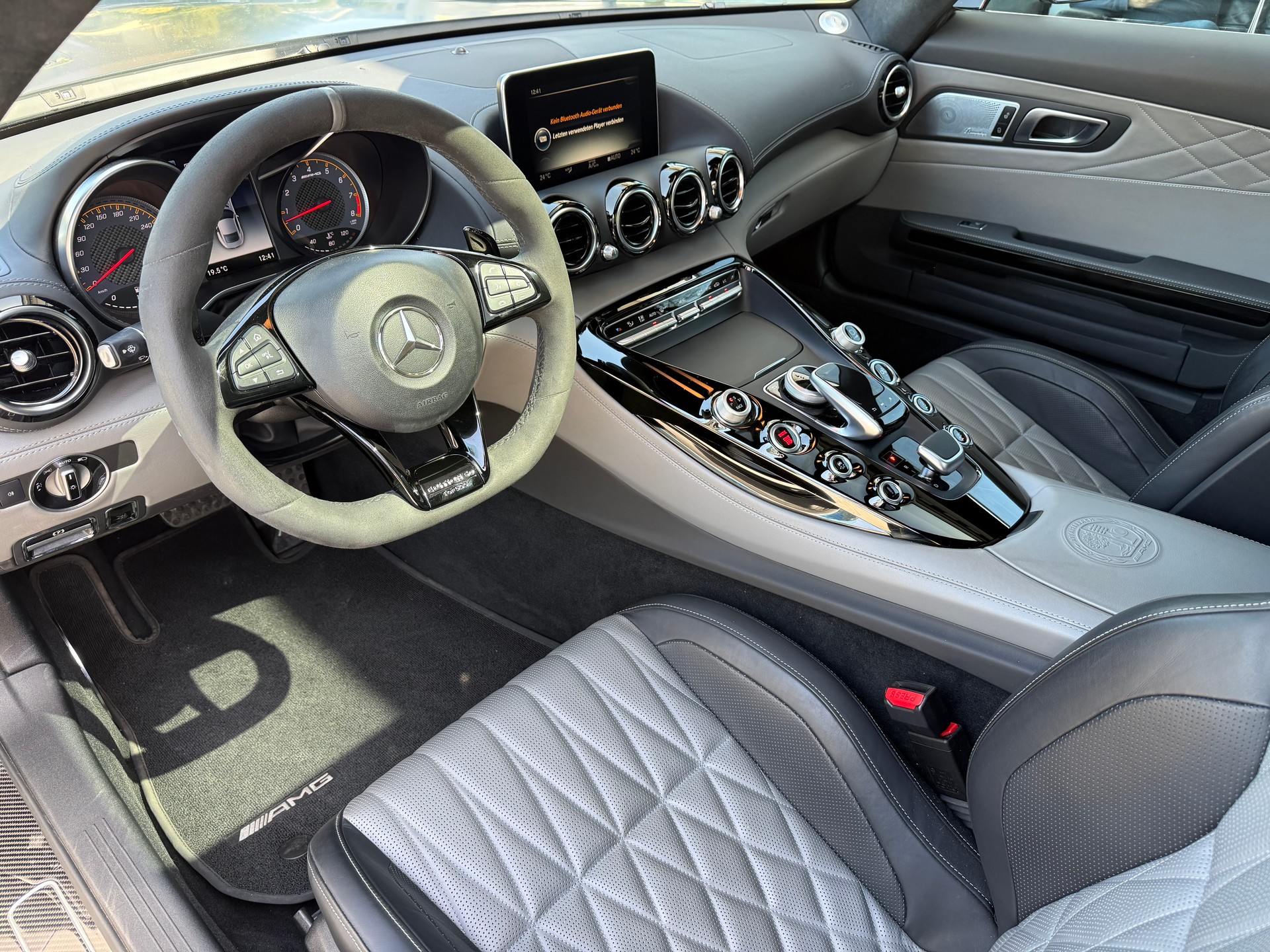 MERCEDES-BENZ AMG GT C Edition 50 Speedshift DCT-image-8