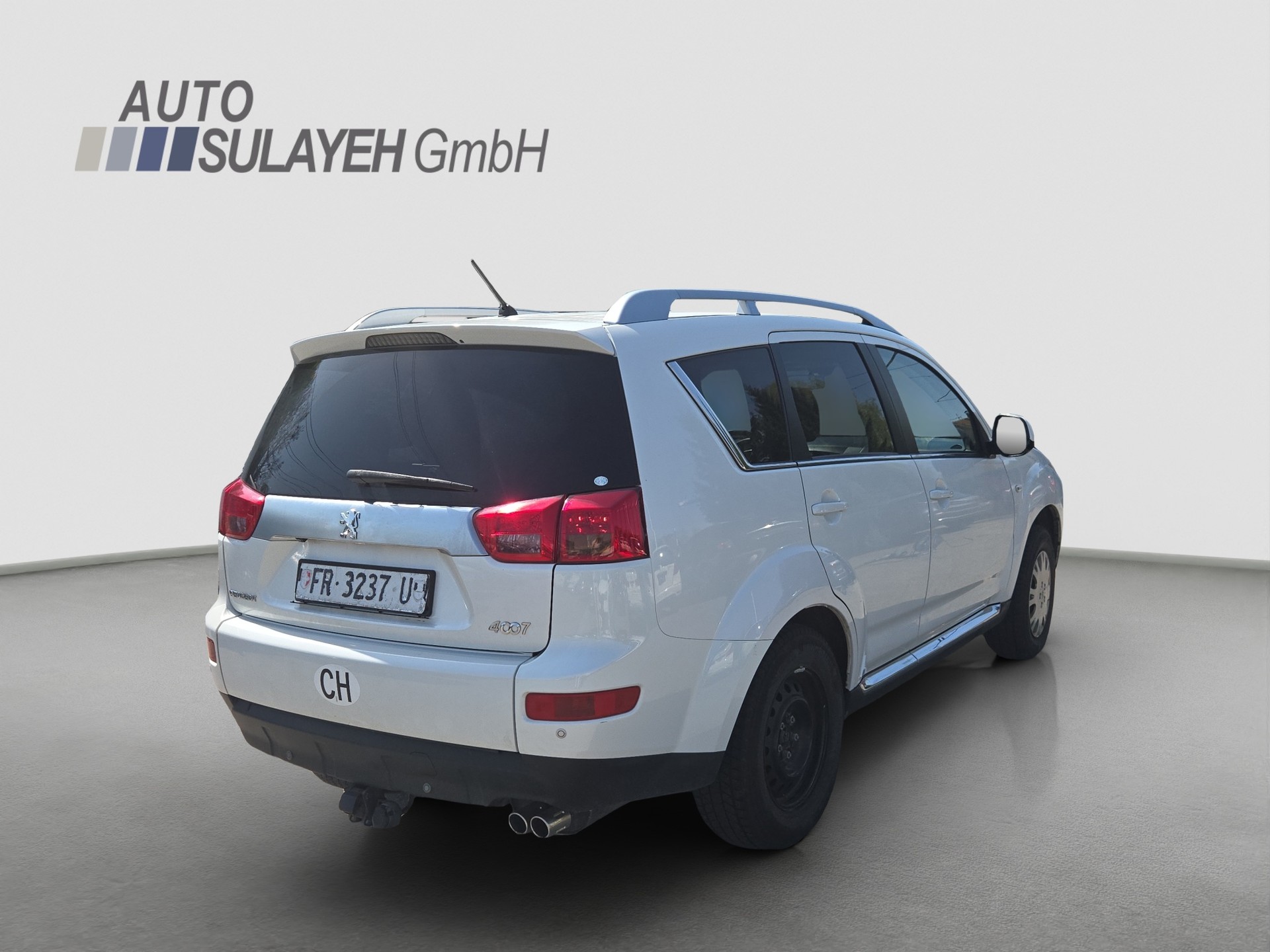 PEUGEOT 4007 2.2 HDi Platinum Edition DCS6-image-6