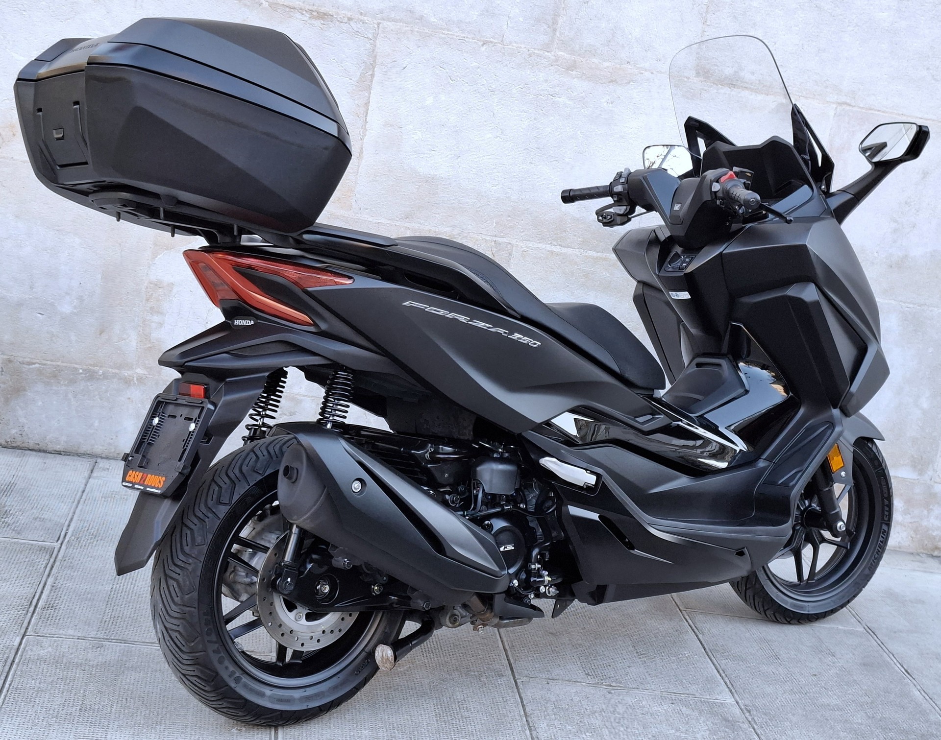 HONDA NSS 350 Smart Top Box-image-5