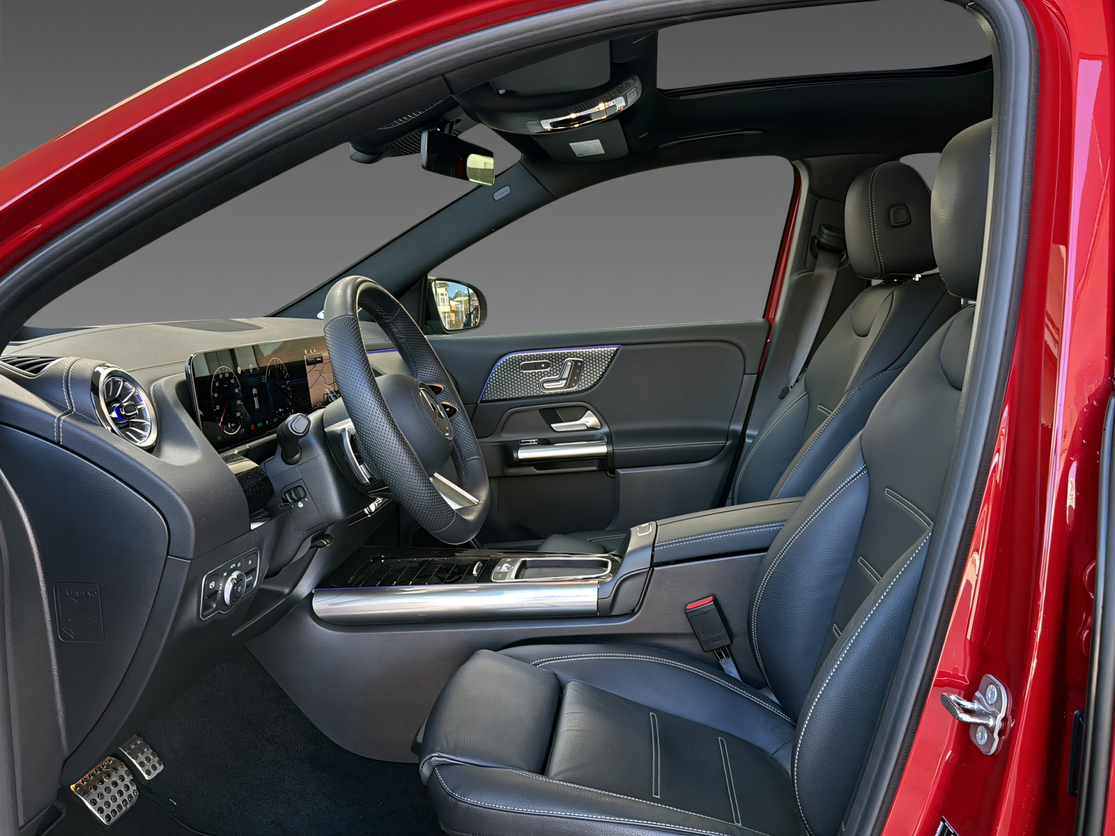 MERCEDES-BENZ GLA 250 e EQ Star 8G-DCT-image-11