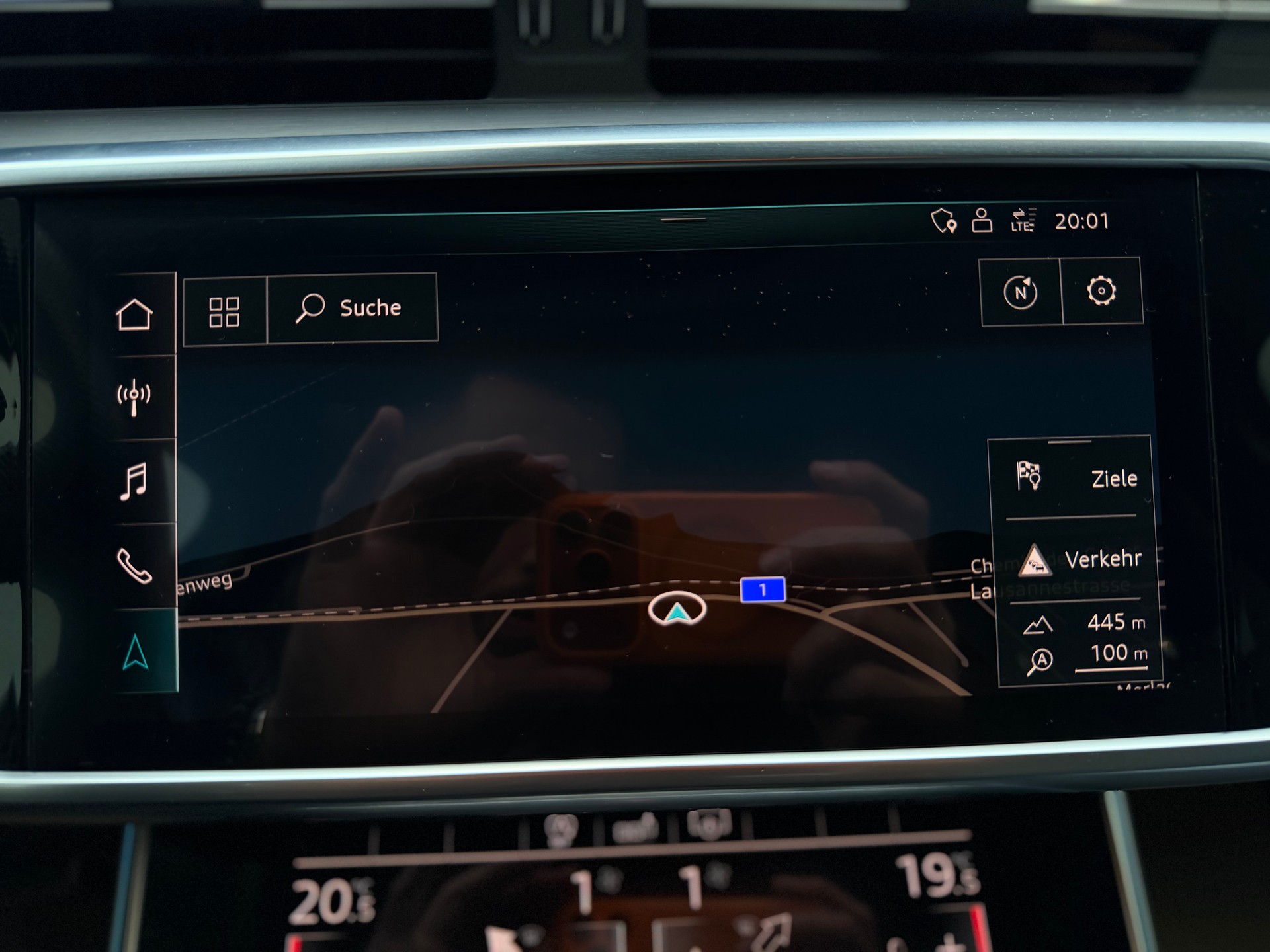 AUDI A6 Avant 55 TFSI Sport quattro S-tronic-image-24