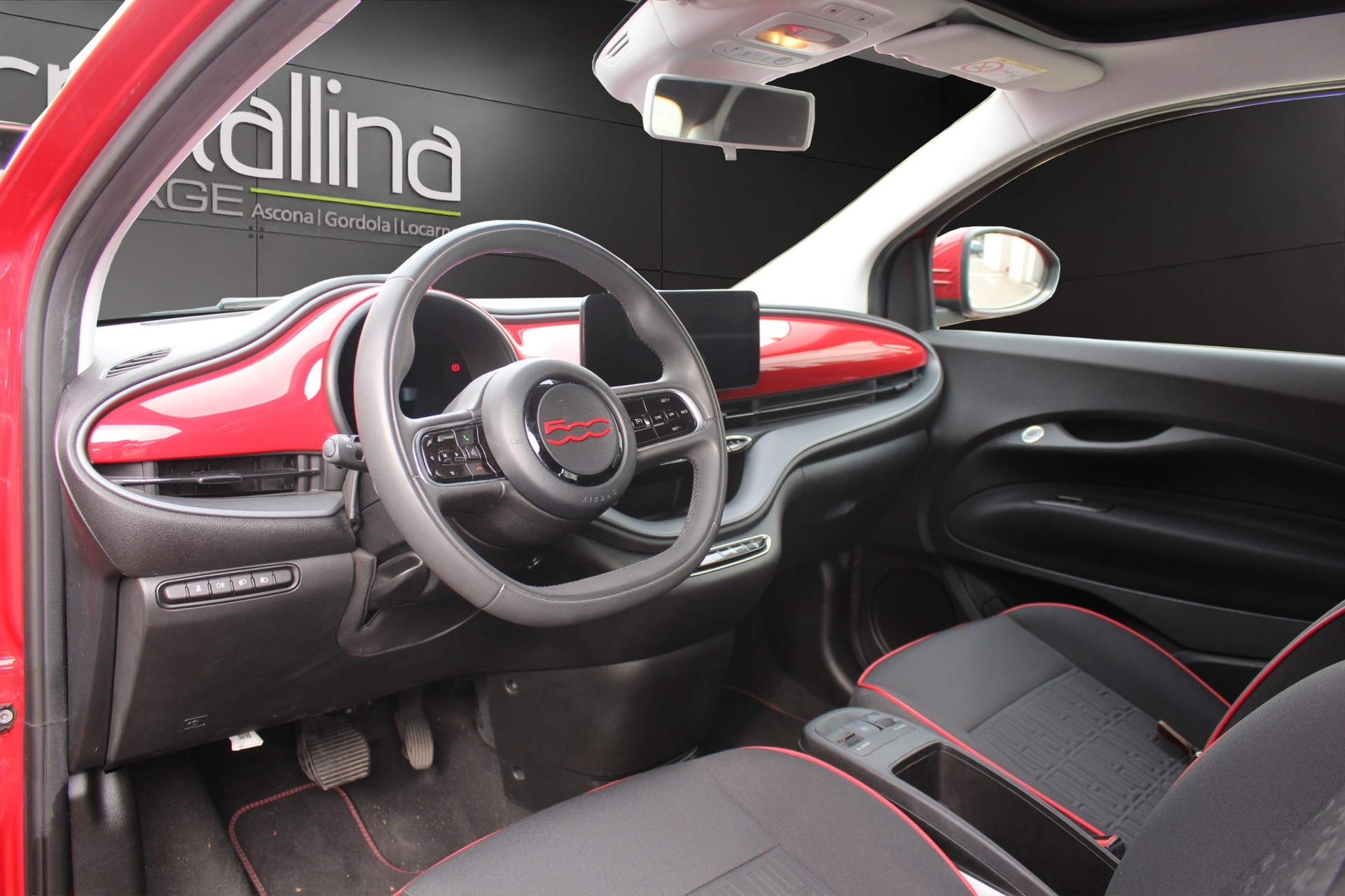 FIAT 500 Cabrio Red-image-7