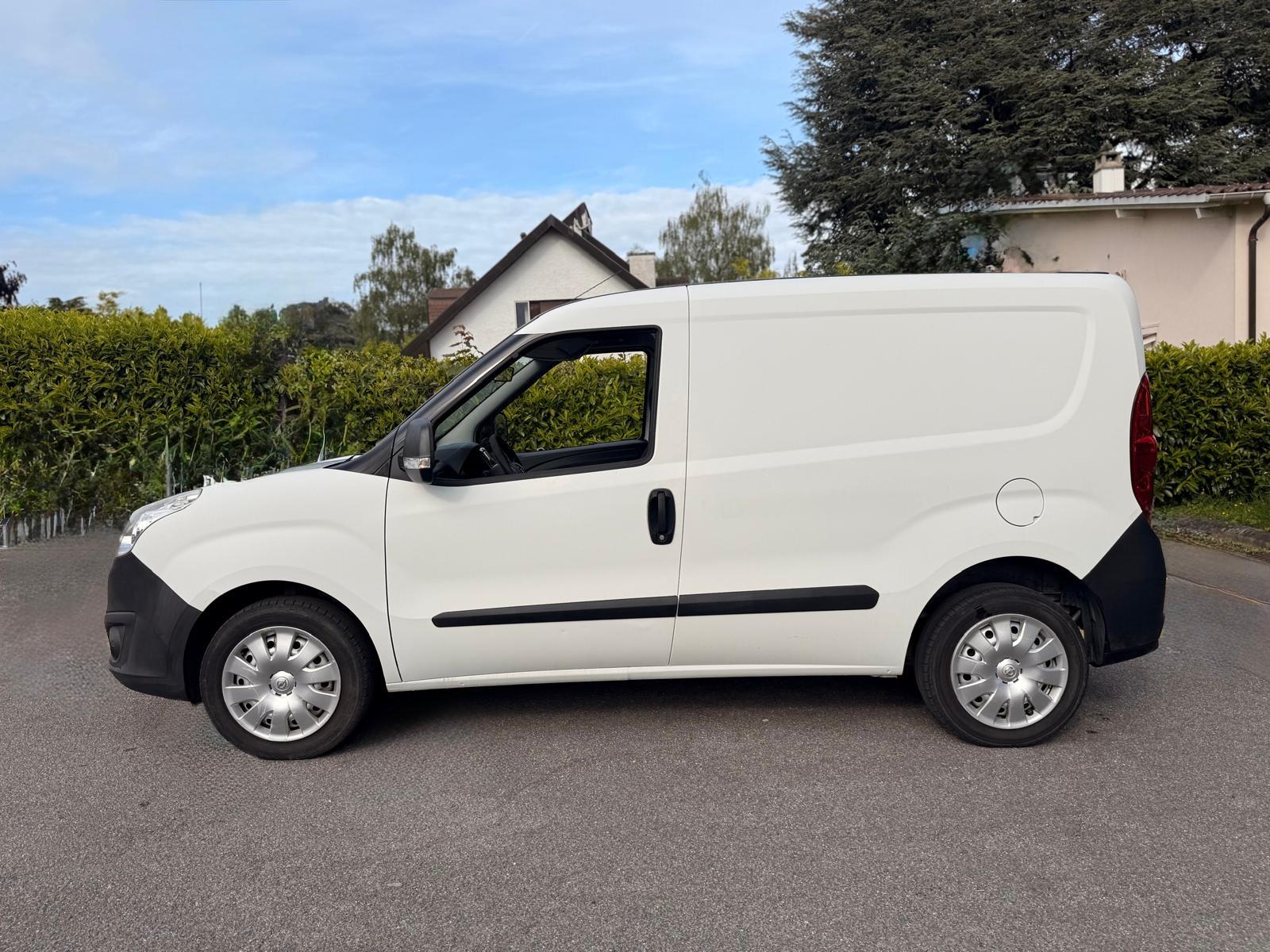 OPEL Combo 1.4i 2.2 L1H1-showroom-element-2