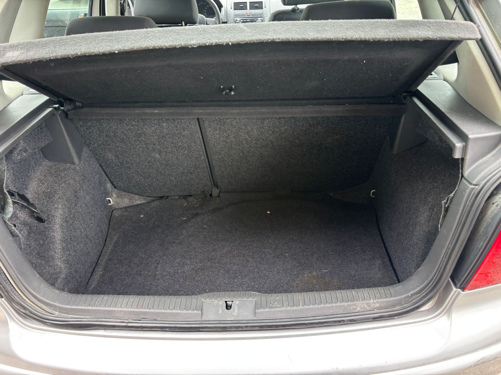 VW Polo 1.4 16V Comfortline-image-9