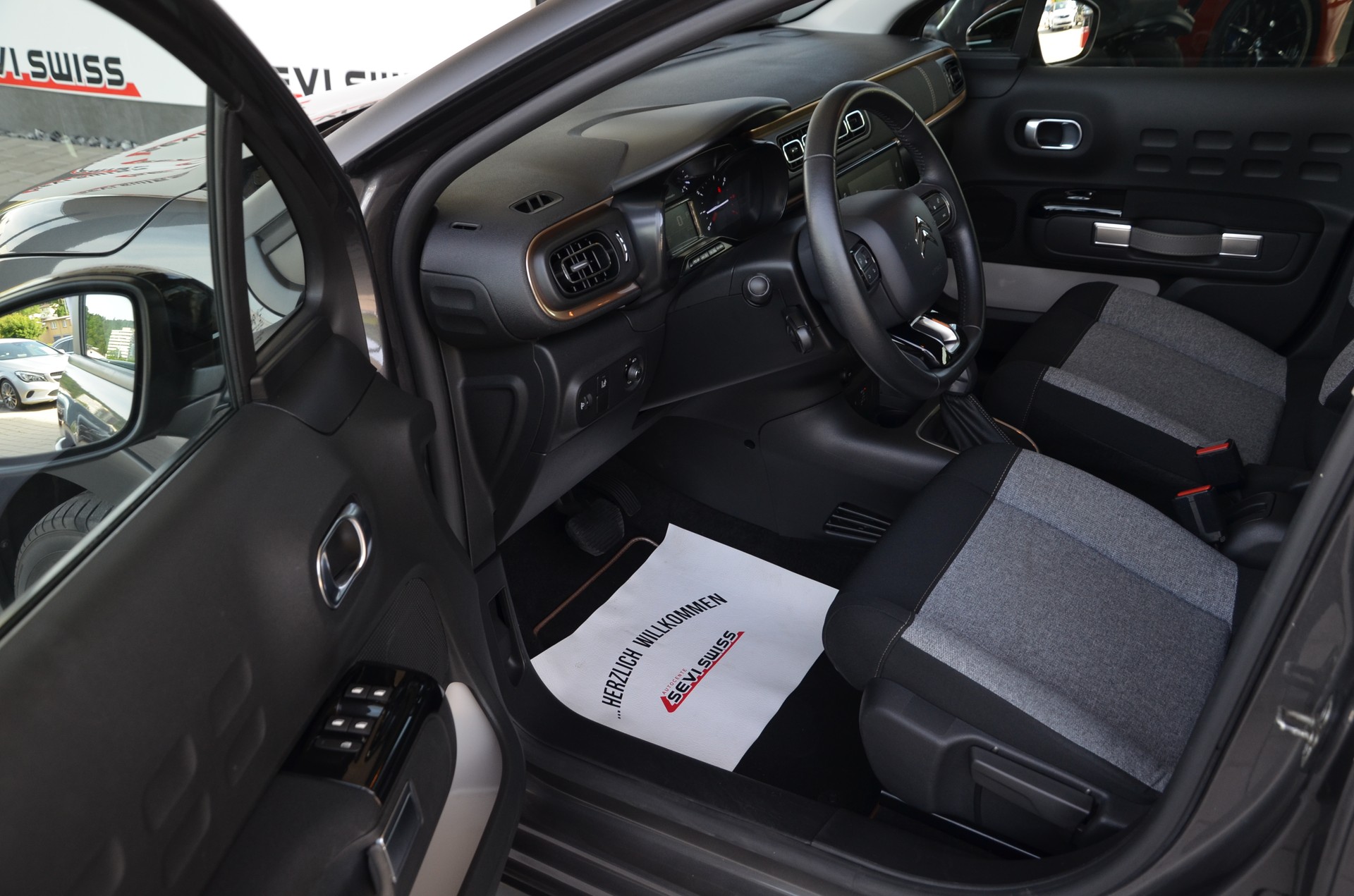 CITROEN C3 1.2i PureTech Origins EAT6*Frisch ab MFK,1 Jahr oder 20000km Garantie auf Motor und Getriebe*-image-8
