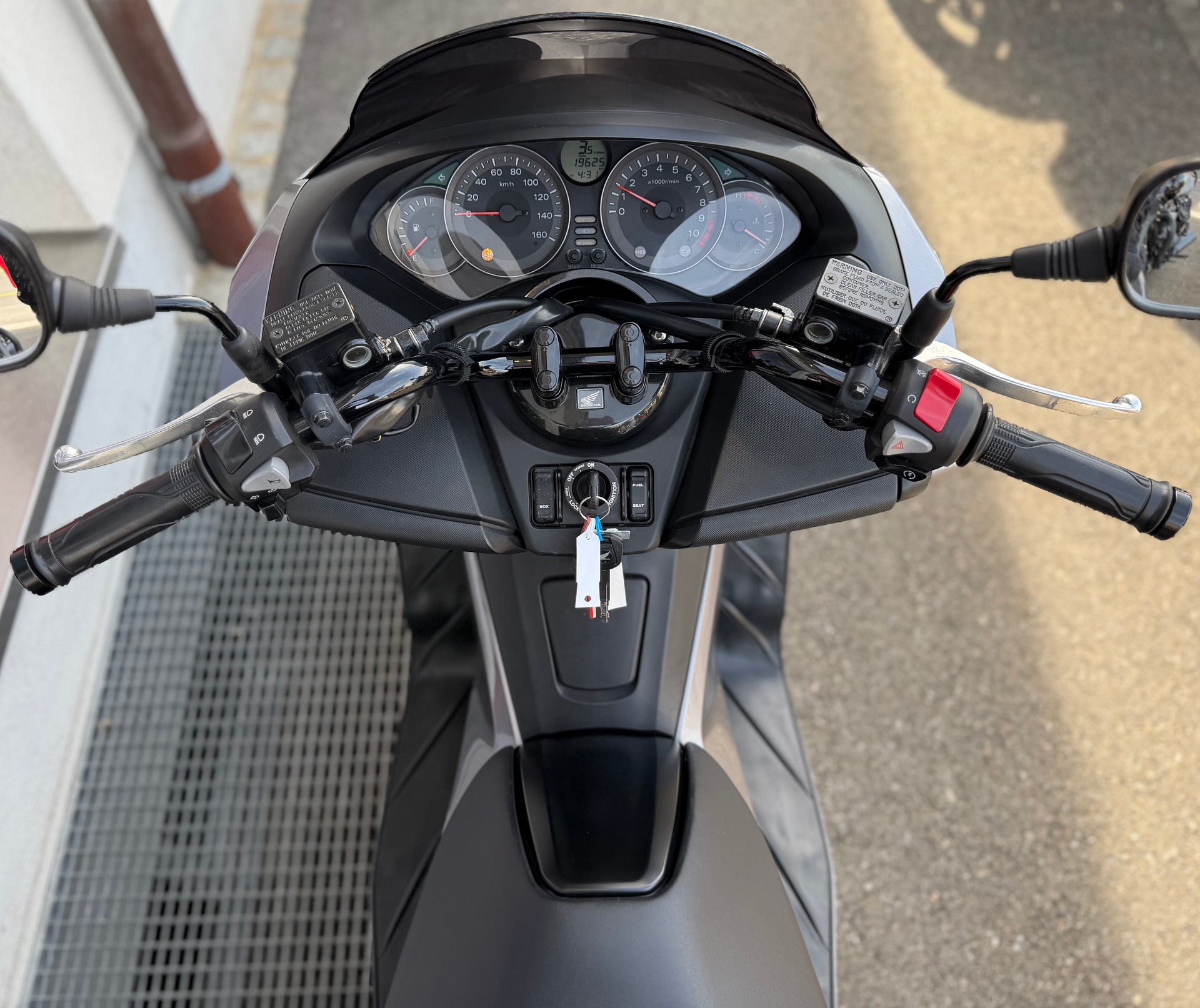HONDA NSS 300 A ABS-image-8