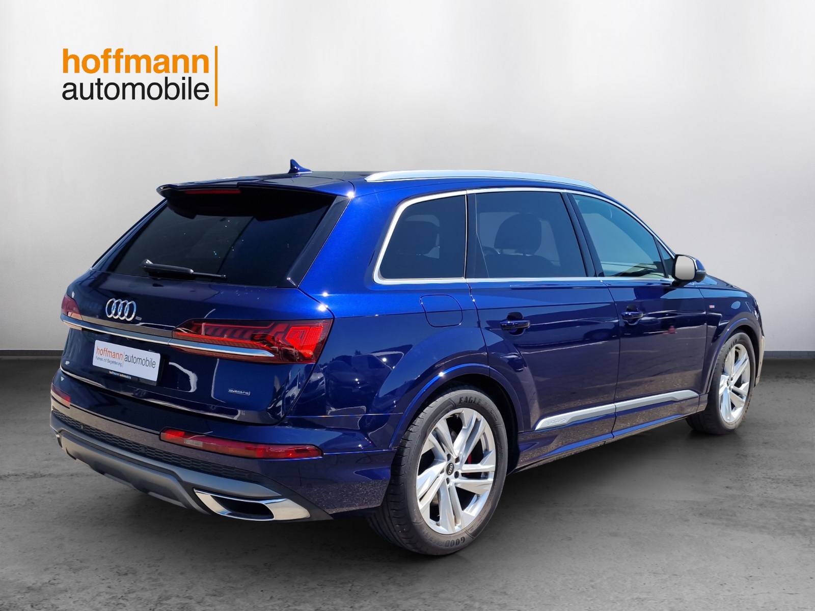 AUDI Q7 55 TFSI S Line quattro tiptronic-showroom-element-3