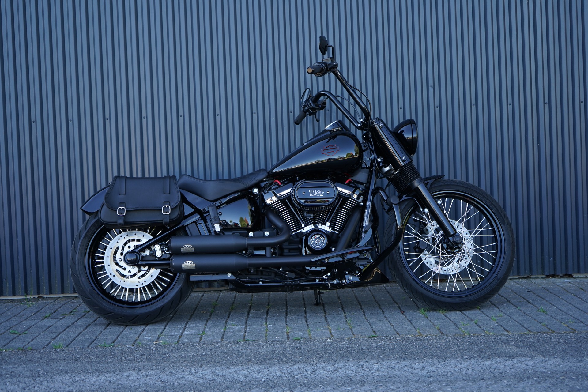 HARLEY-DAVIDSON FLHCS Heritage Classic 114 ABS-image-0