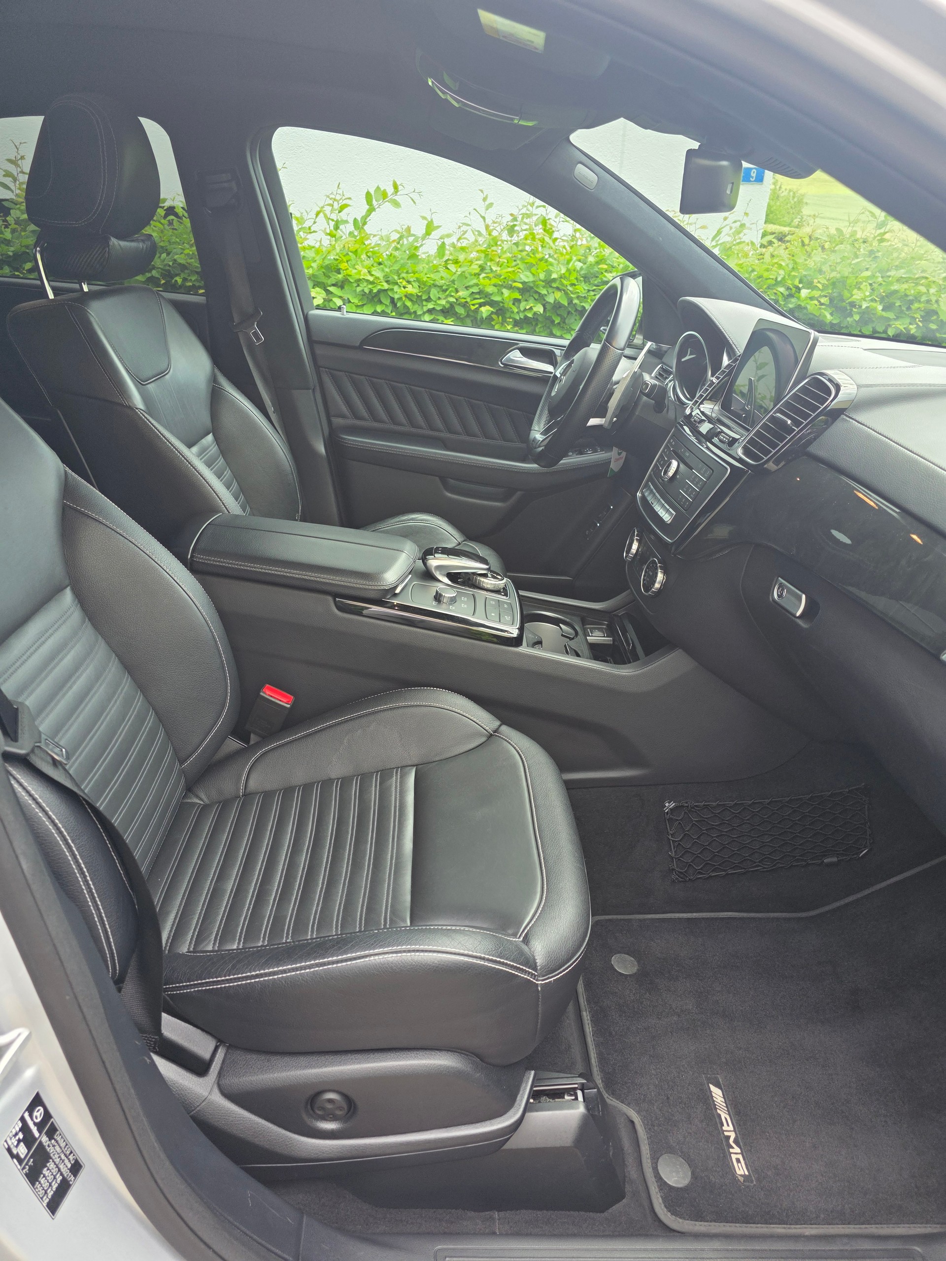 MERCEDES-BENZ GLE Coupé 400 4Matic 9G-Tronic-image-11