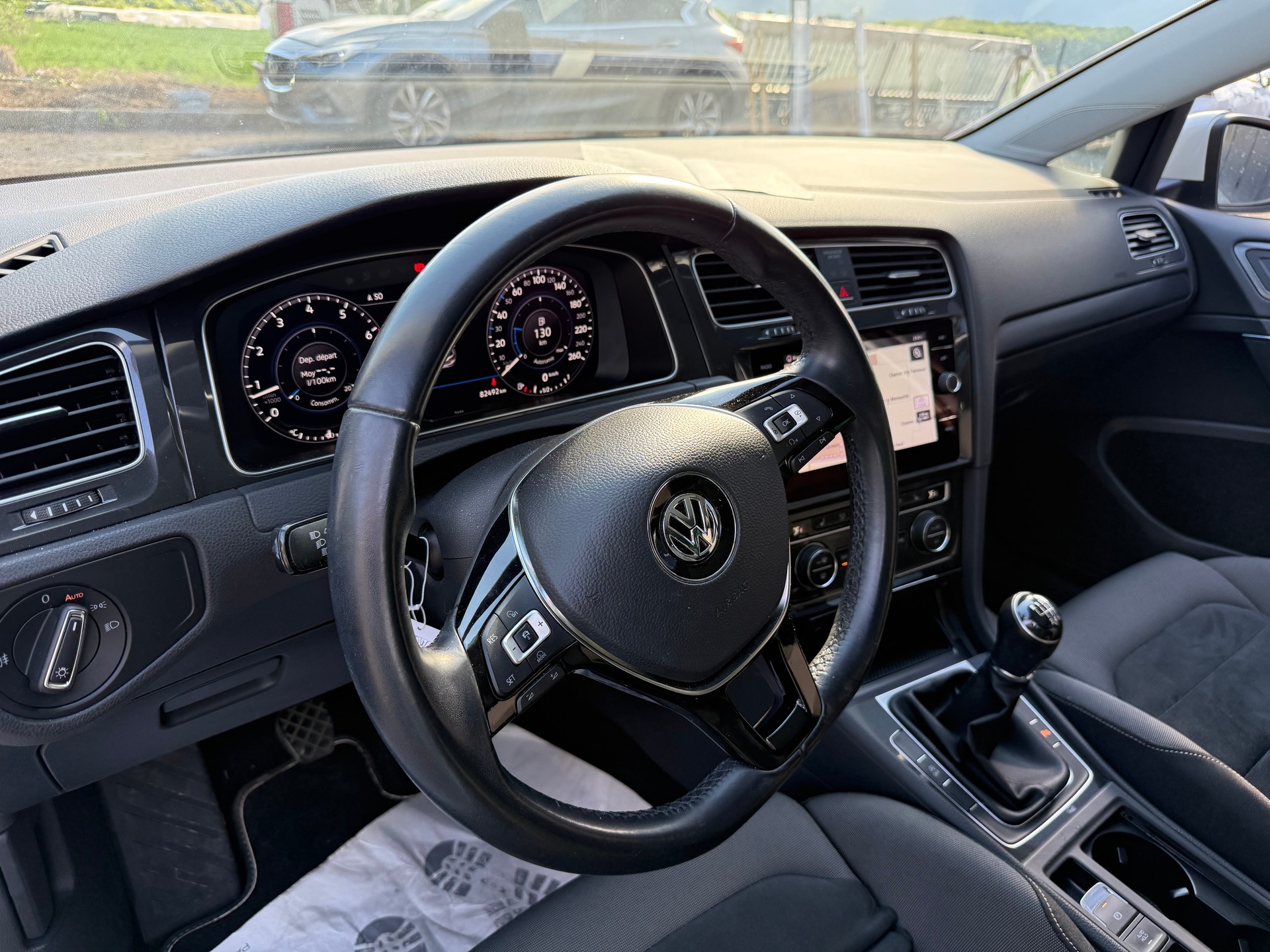 VW Golf 1.5 TSI R-Line EVO Comfortline-image-12