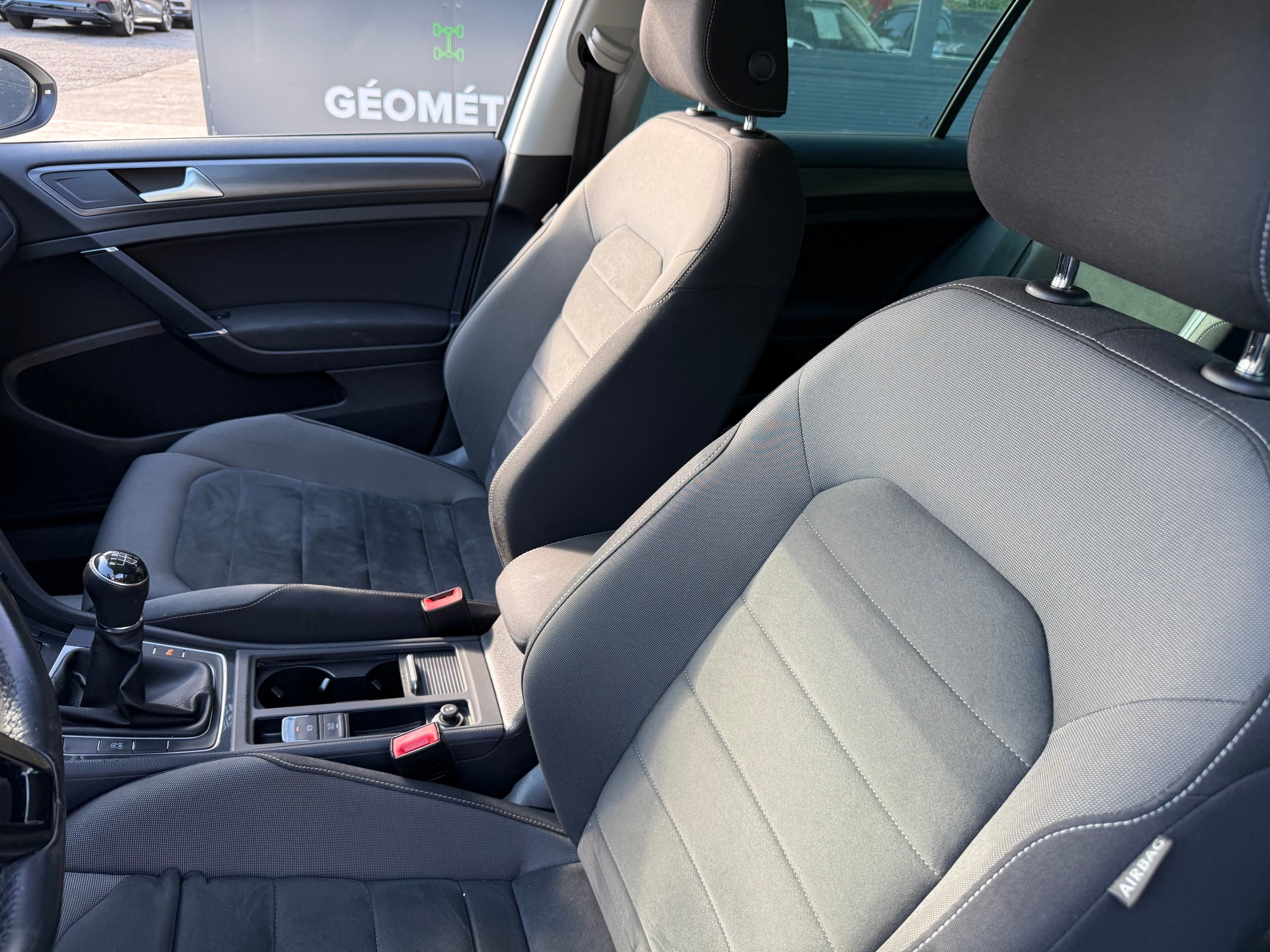 VW Golf 1.5 TSI R-Line EVO Comfortline-image-11