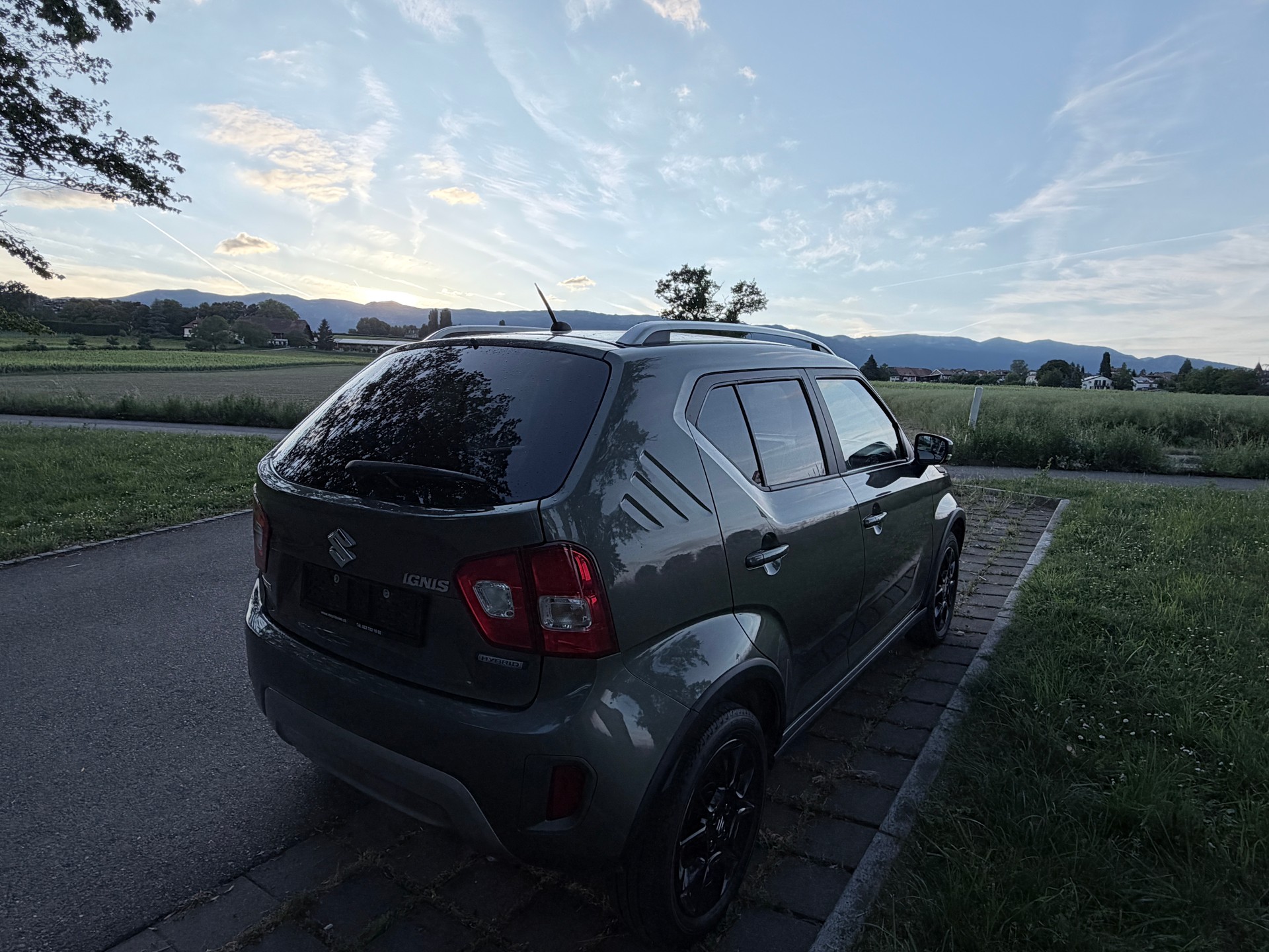 SUZUKI Ignis 1.2i Compact Top Hybrid CVT-image-3