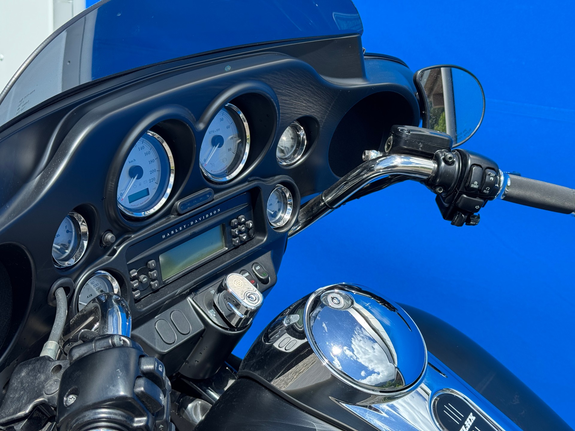 HARLEY-DAVIDSON FLHX Street Glide ABS-image-9