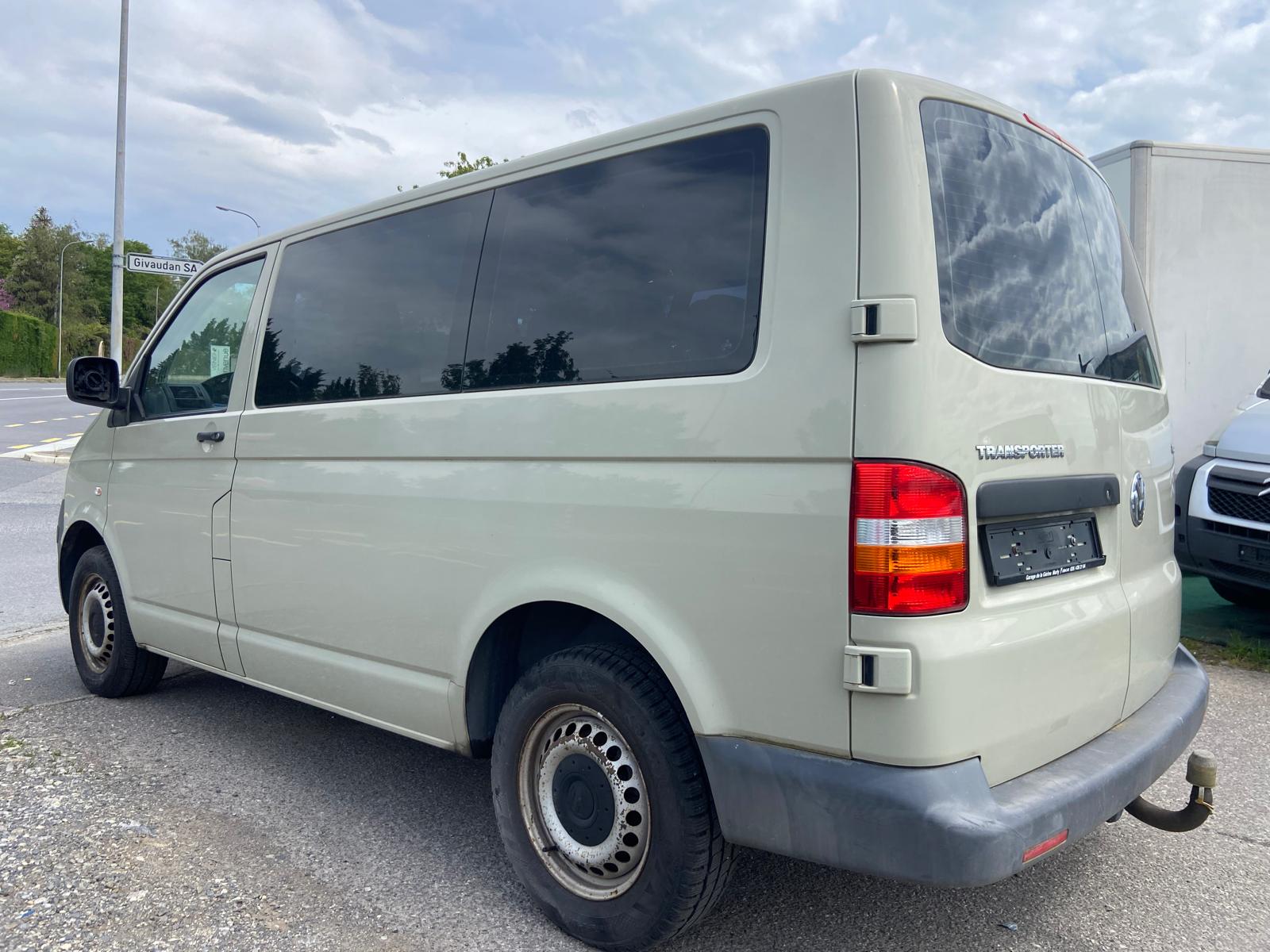 VW Transporter **Prix Fixe**-image-3