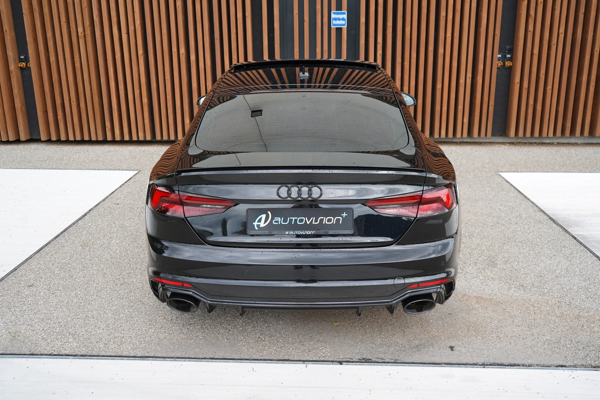 AUDI RS5 SPORTBACK 2.9 TFSI QUATTRO TIPTRONIC BLACK l 450 PS-image-14