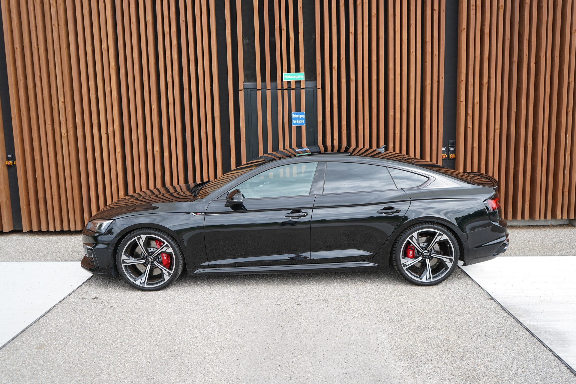 AUDI RS5 SPORTBACK 2.9 TFSI QUATTRO TIPTRONIC BLACK l 450 PS-showroom-element-3