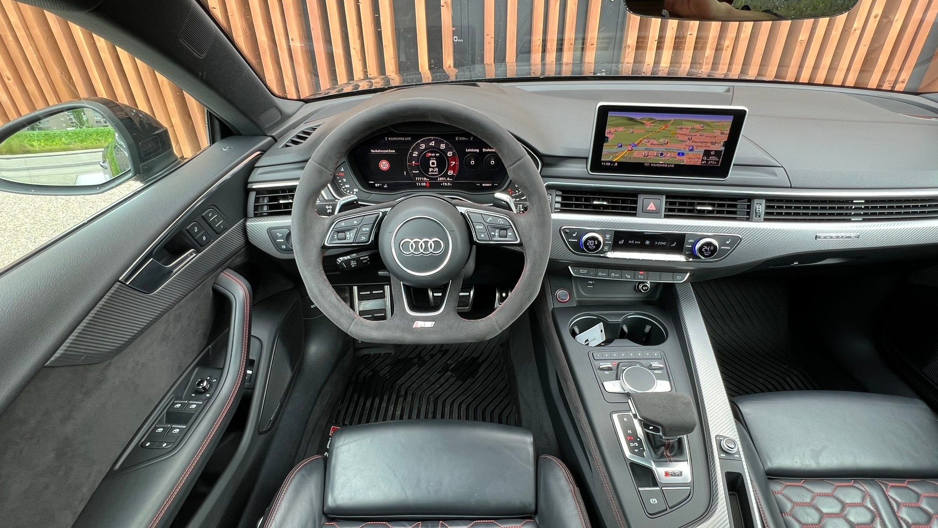 AUDI RS5 SPORTBACK 2.9 TFSI QUATTRO TIPTRONIC BLACK l 450 PS-image-19