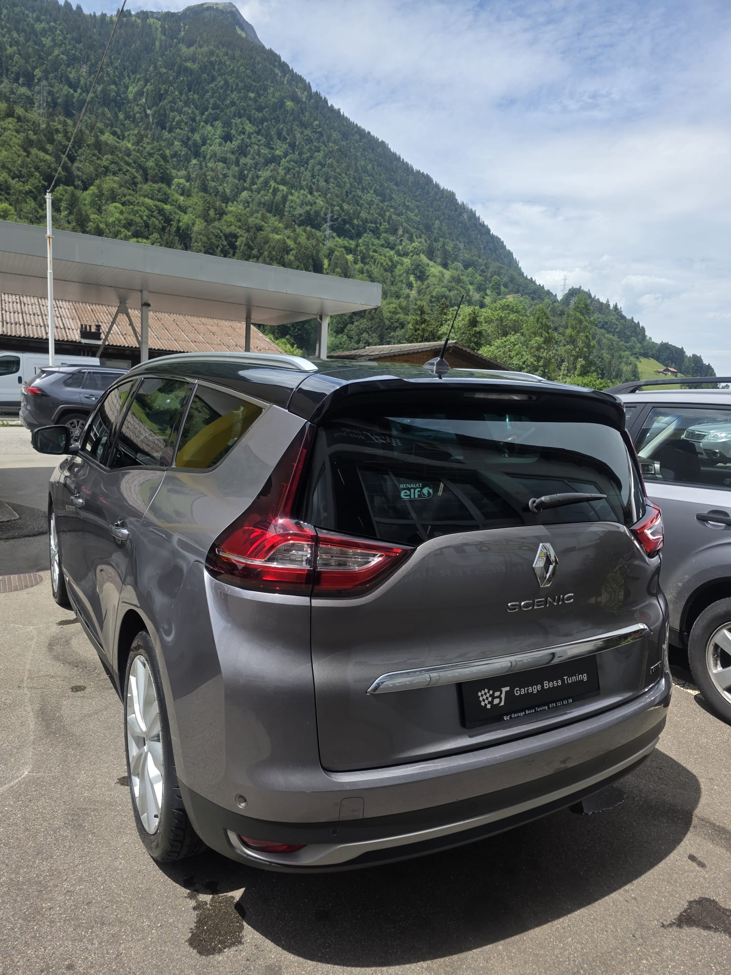 RENAULT Grand Scénic 1.5 dCi Initiale Paris EDC-image-13