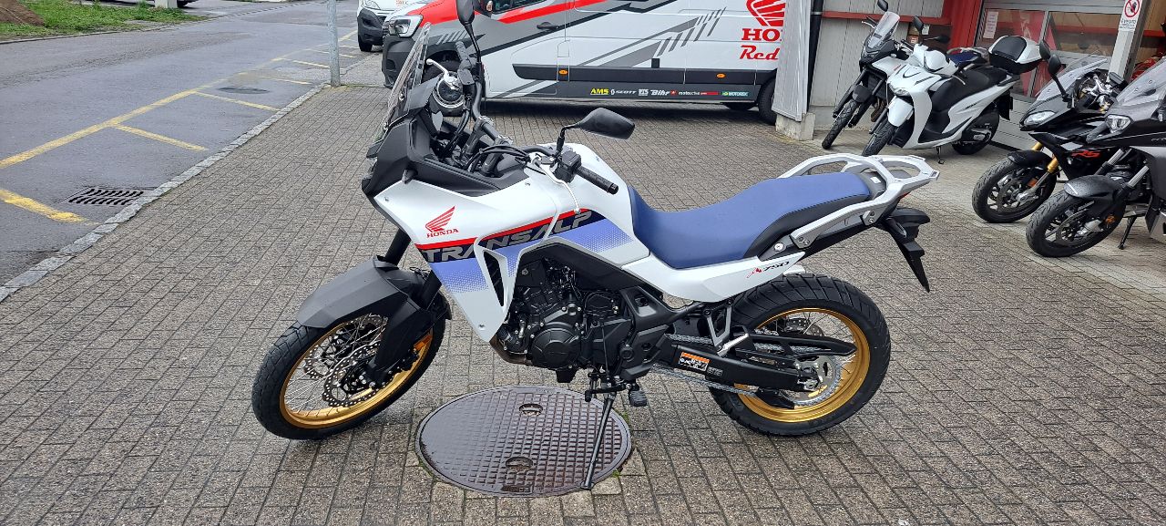 HONDA XL 750 Transalp-image-2
