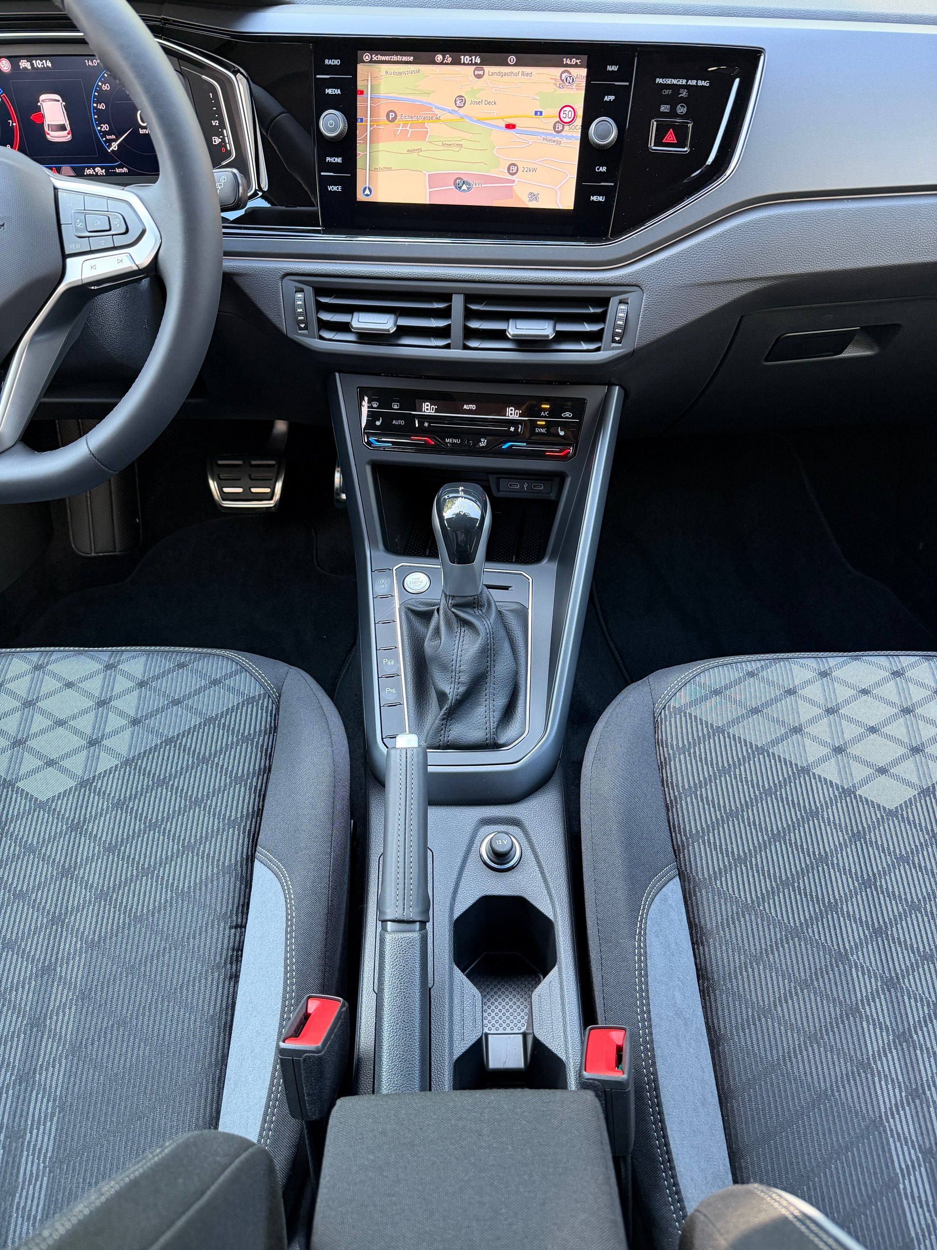 VW Polo 1.0 TSI R-Line DSG-image-10