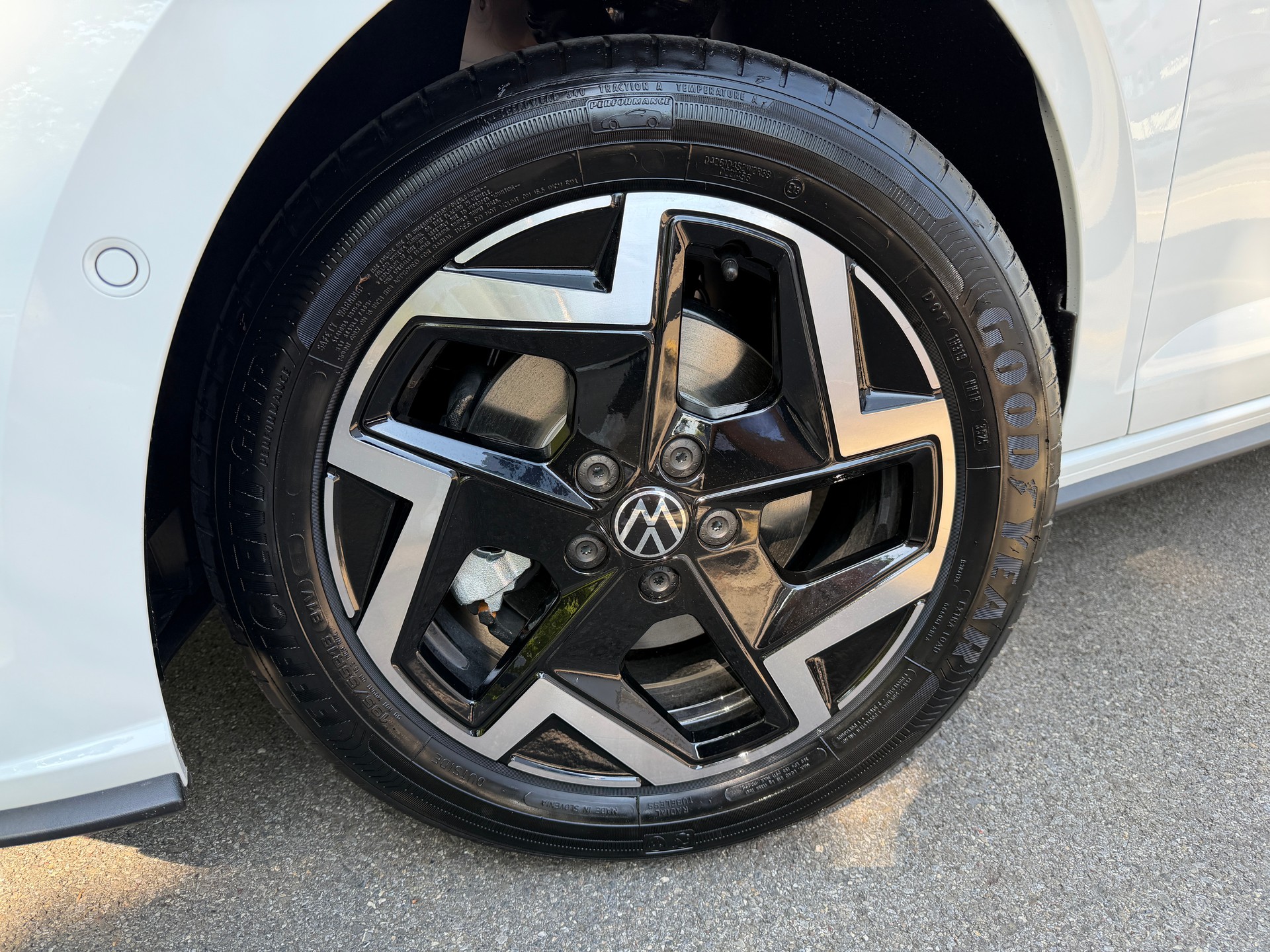 VW Polo 1.0 TSI R-Line DSG-image-7