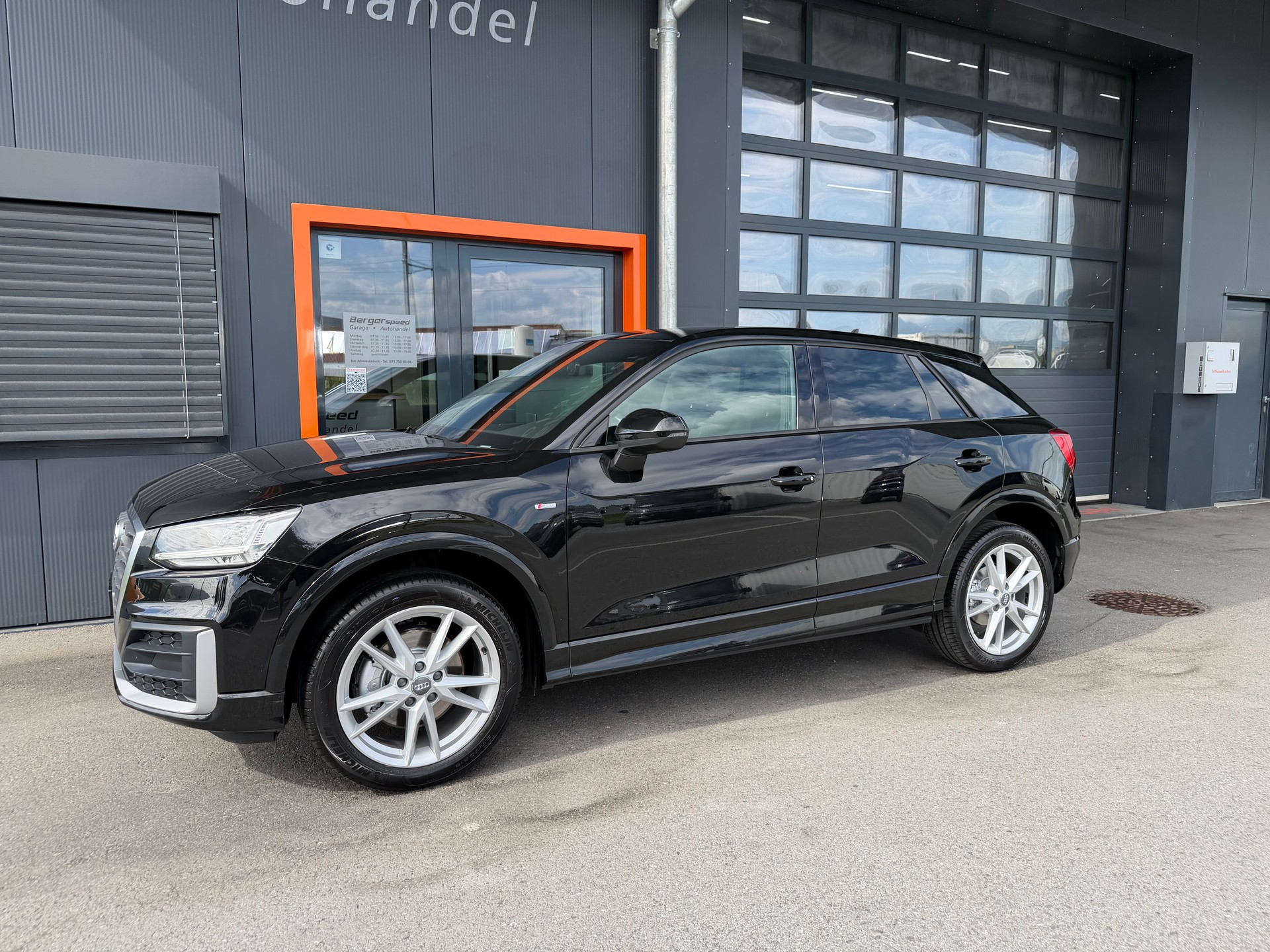 AUDI Q2 2.0 TDI sport quattro S-tronic-showroom-element-3